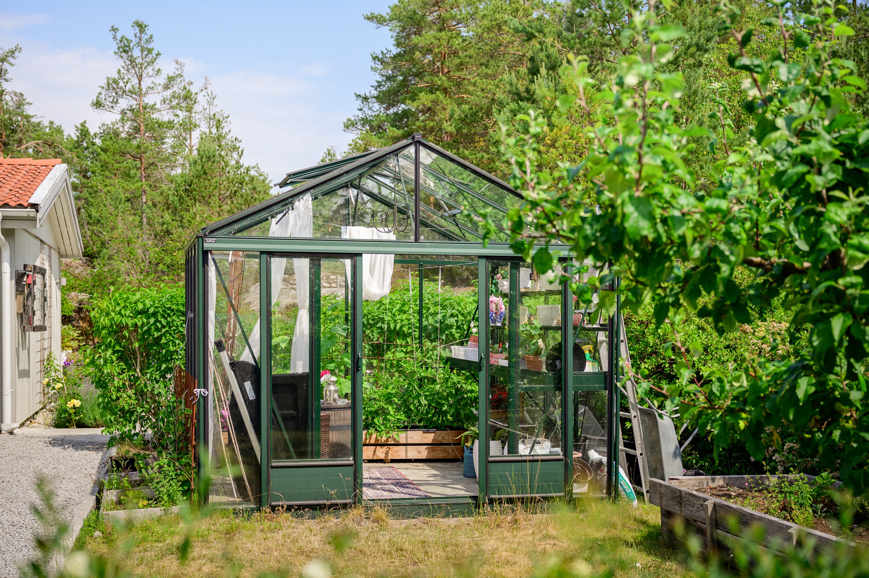 Bostadsbild från Astrakanvägen 8, Såld i Torshäll, Värmdö