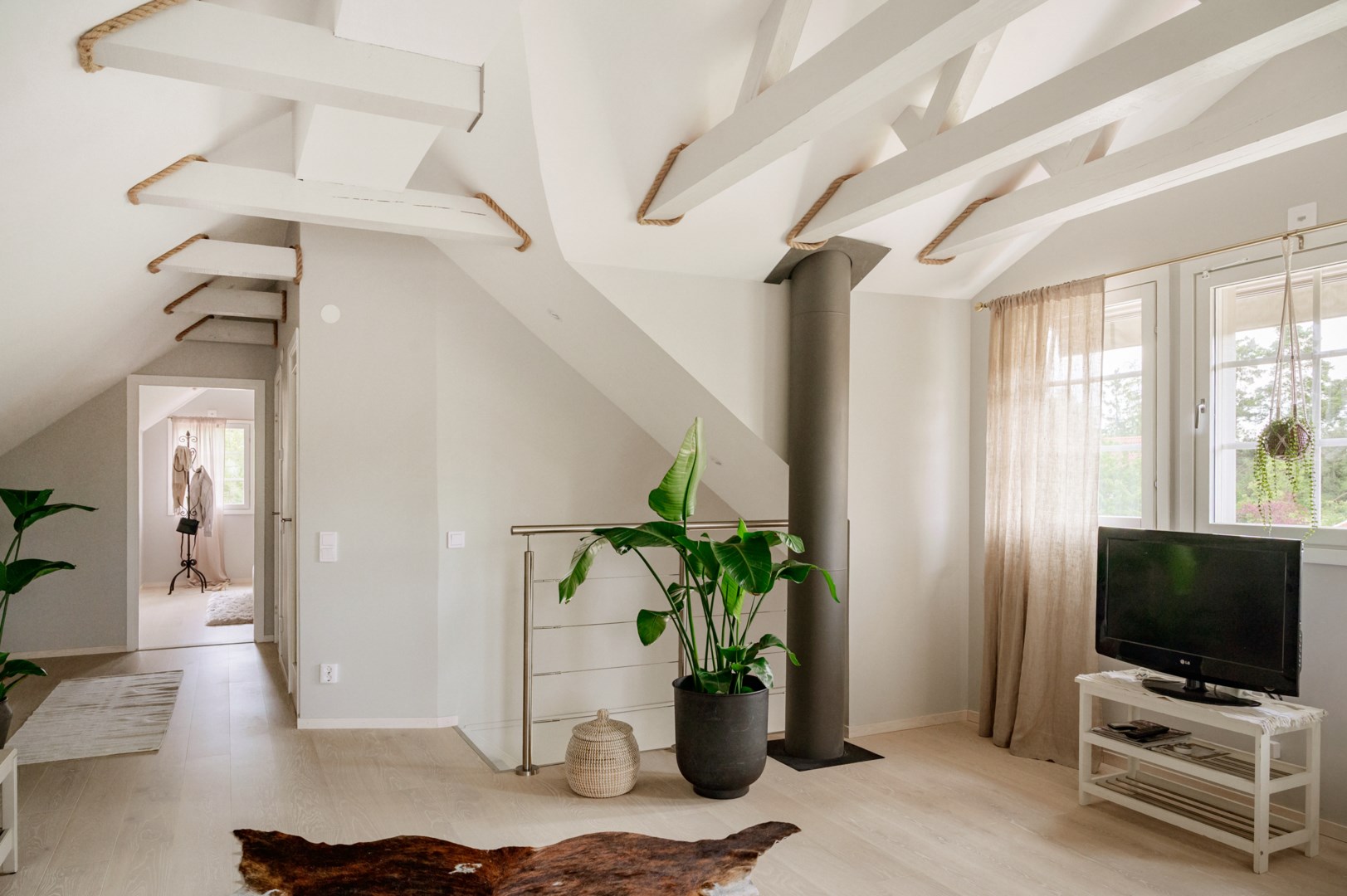 Bostadsbild från Astrakanvägen 8, Såld i Torshäll, Värmdö