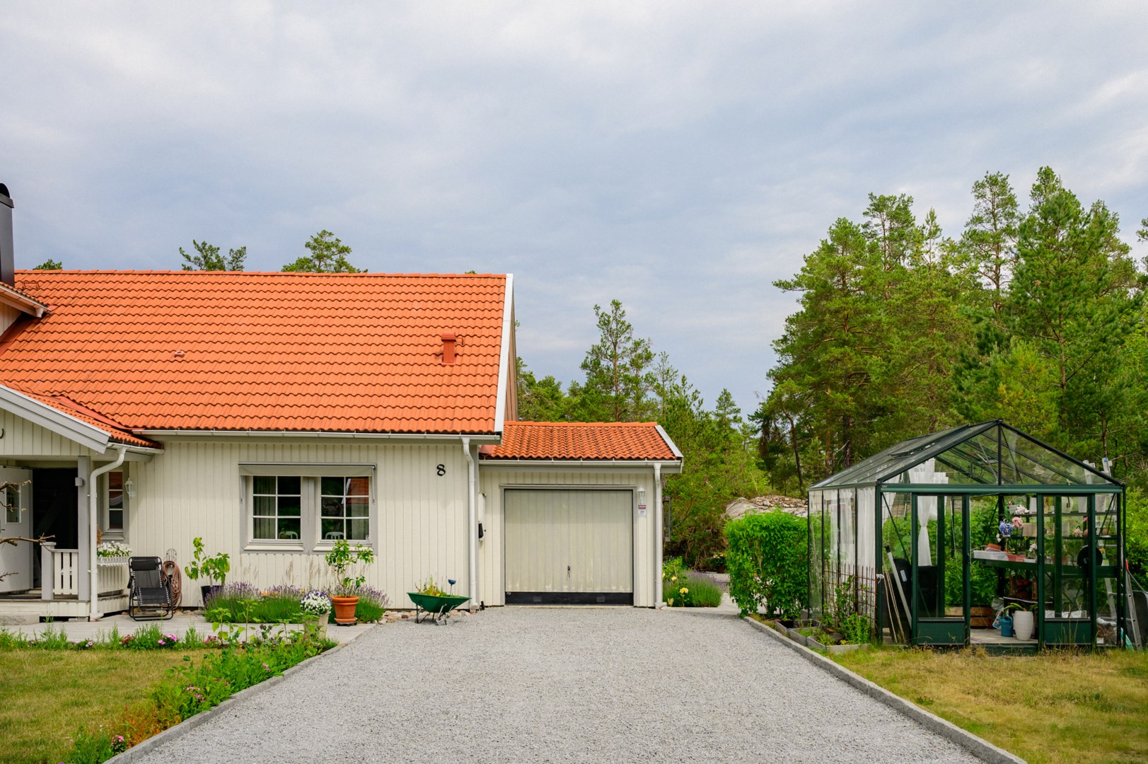 Bostadsbild från Astrakanvägen 8, Såld i Torshäll, Värmdö
