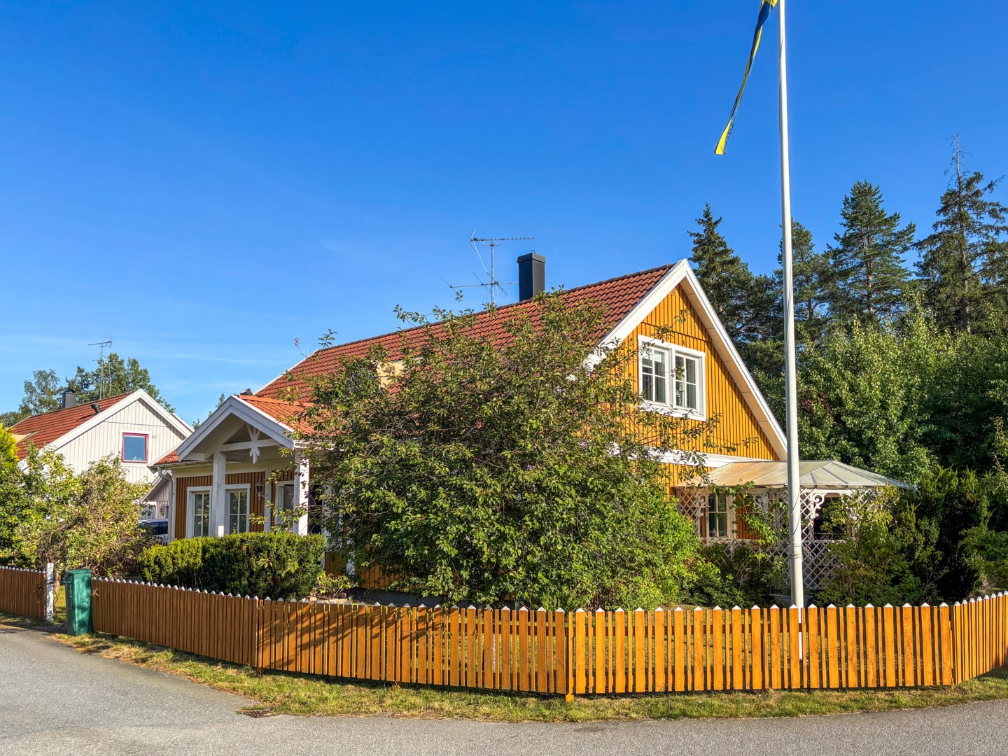 Bostadsbild från Rensättra gränd 2, Såld i Rensättra, Nacka