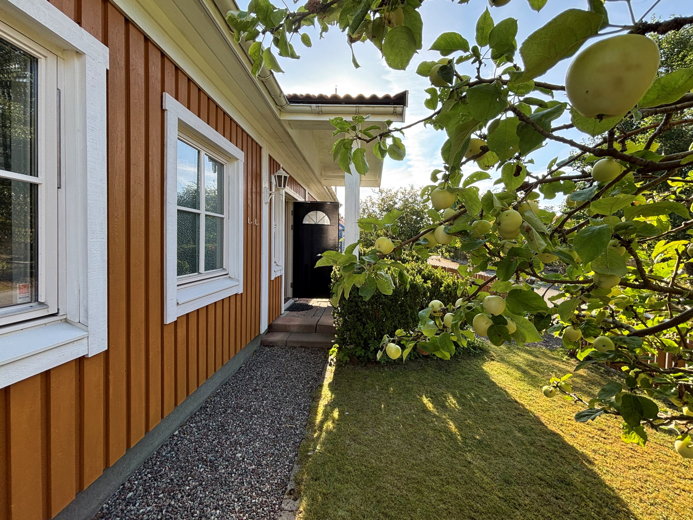 Bostadsbild från Rensättra gränd 2, Såld i Rensättra, Nacka