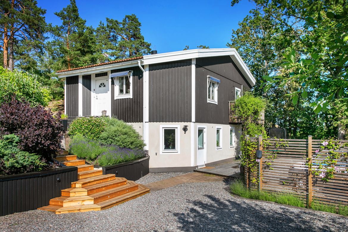 Bostadsbild från Norrstigen 4B, Såld i Boo Gård, Nacka