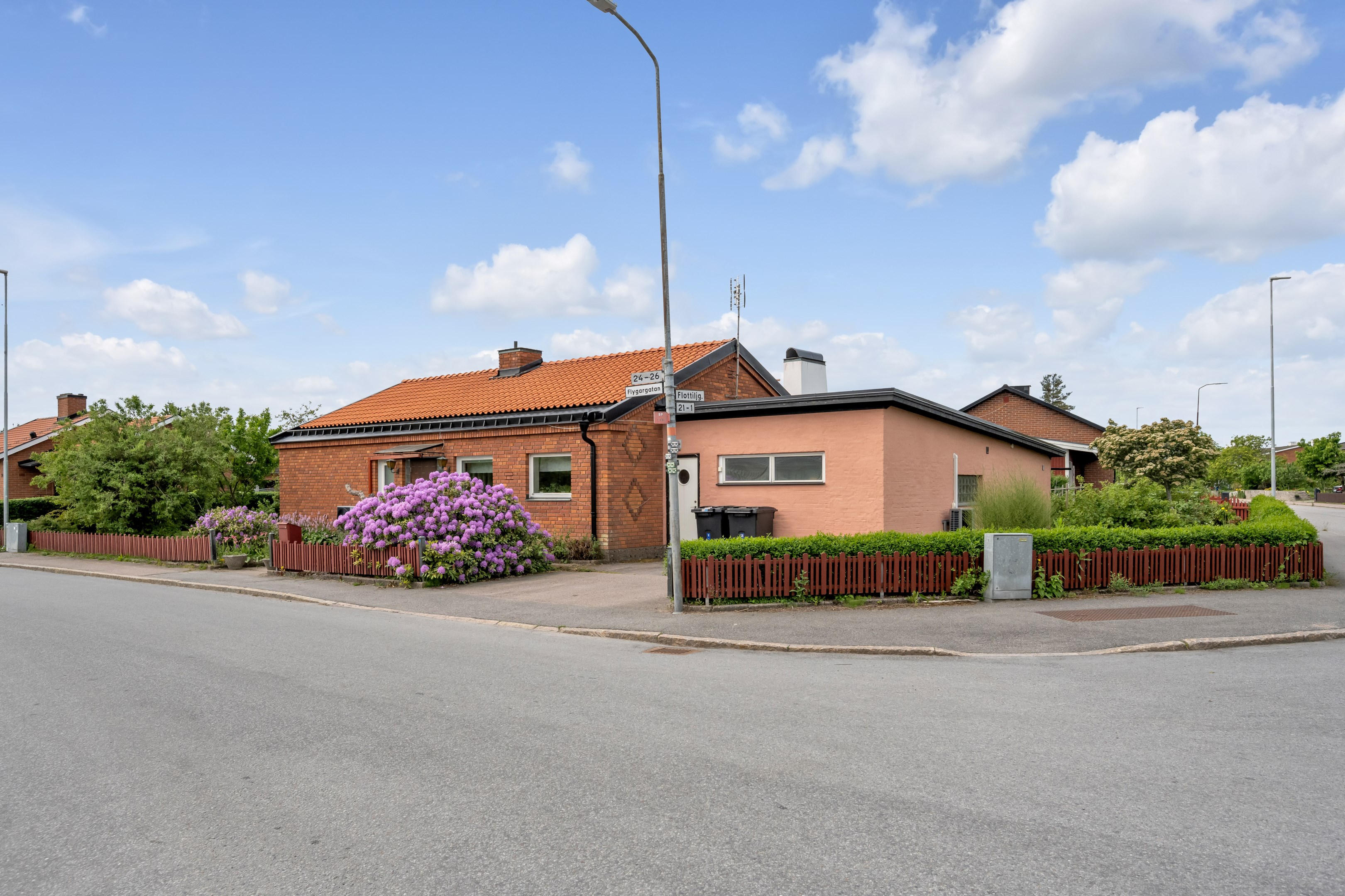 Bostadsbild från Flygargatan 26, Såld i Bärby Hage, Uppsala