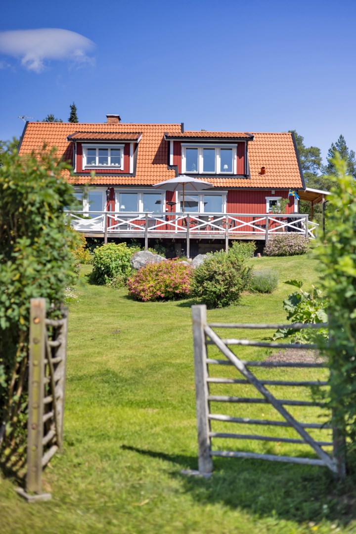 Bostadsbild från Vreta strandväg 50, Såld i Vreta, Uppsala