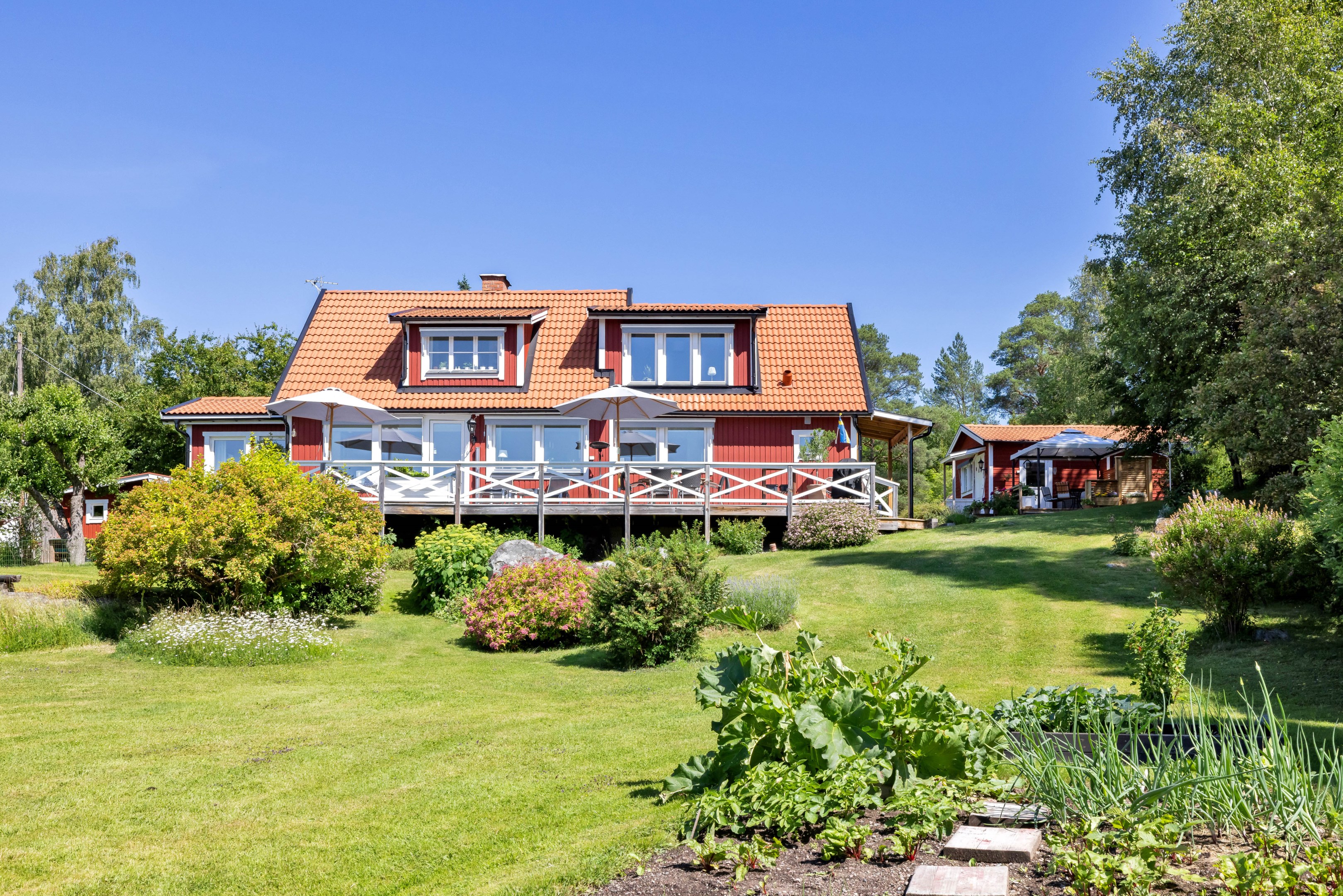 Bostadsbild från Vreta strandväg 50, Såld i Vreta, Uppsala