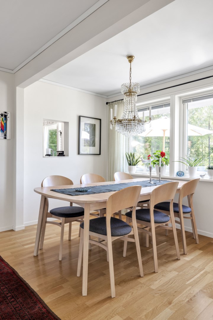 Bostadsbild från Vreta strandväg 50, Såld i Vreta, Uppsala