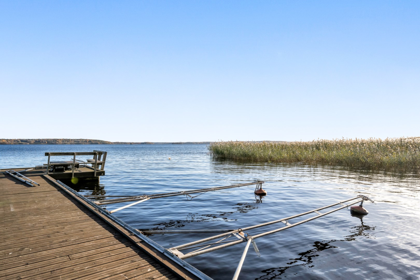 Bostadsbild från Vreta strandväg 50, Såld i Vreta, Uppsala