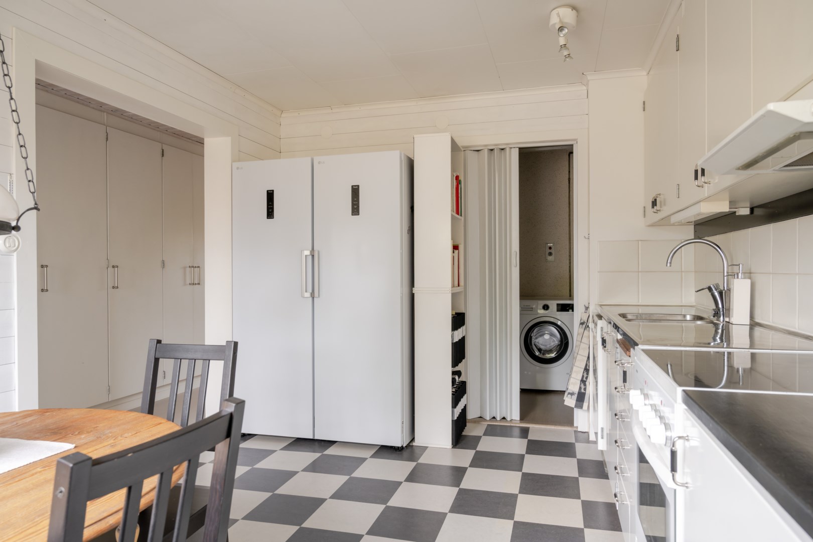 Bostadsbild från Ryavägen 26, Såld i Sollentuna - Töjnan, Sollentuna