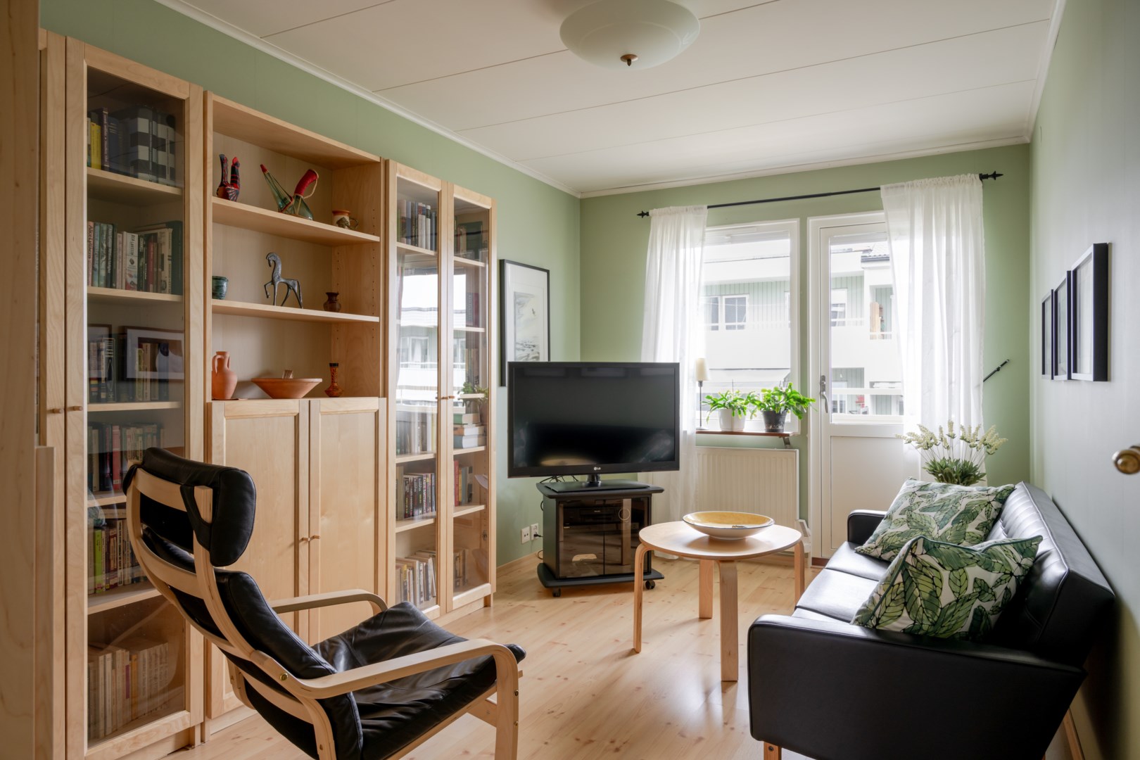 Bostadsbild från Ryavägen 26, Såld i Sollentuna - Töjnan, Sollentuna