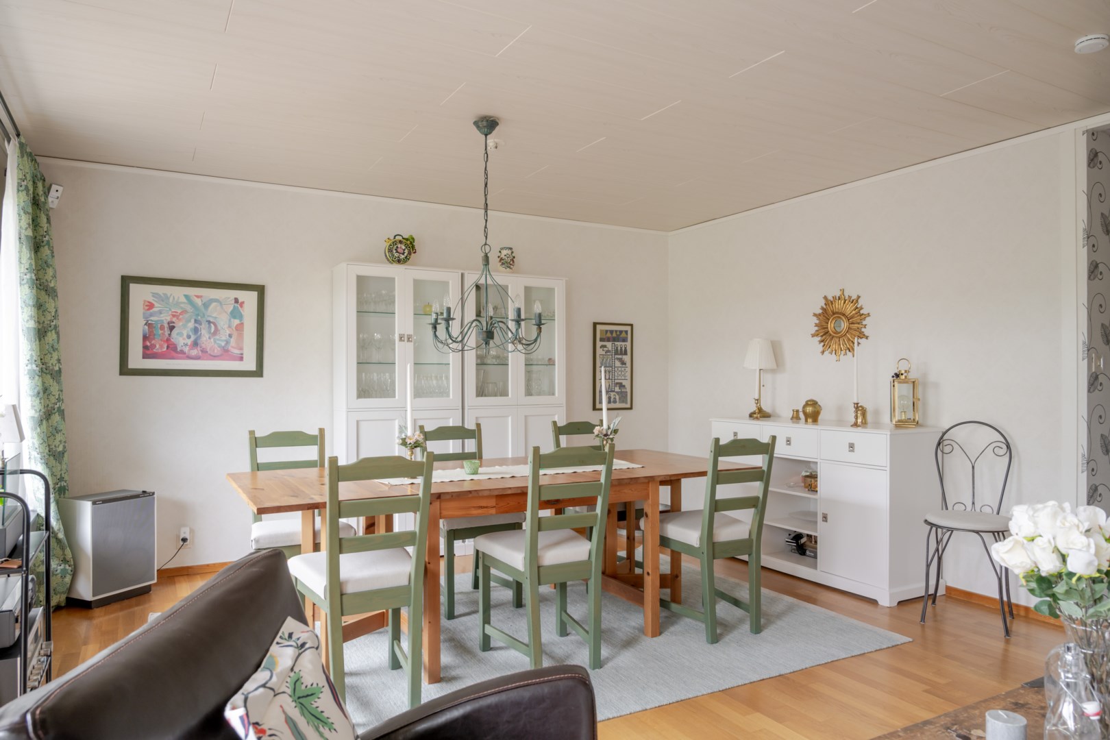 Bostadsbild från Ryavägen 26, Såld i Sollentuna - Töjnan, Sollentuna