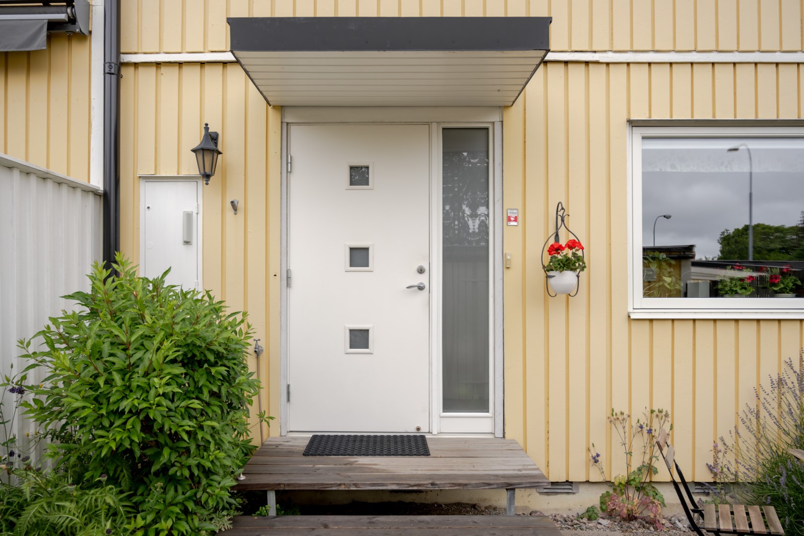 Bostadsbild från Ryavägen 26, Såld i Sollentuna - Töjnan, Sollentuna