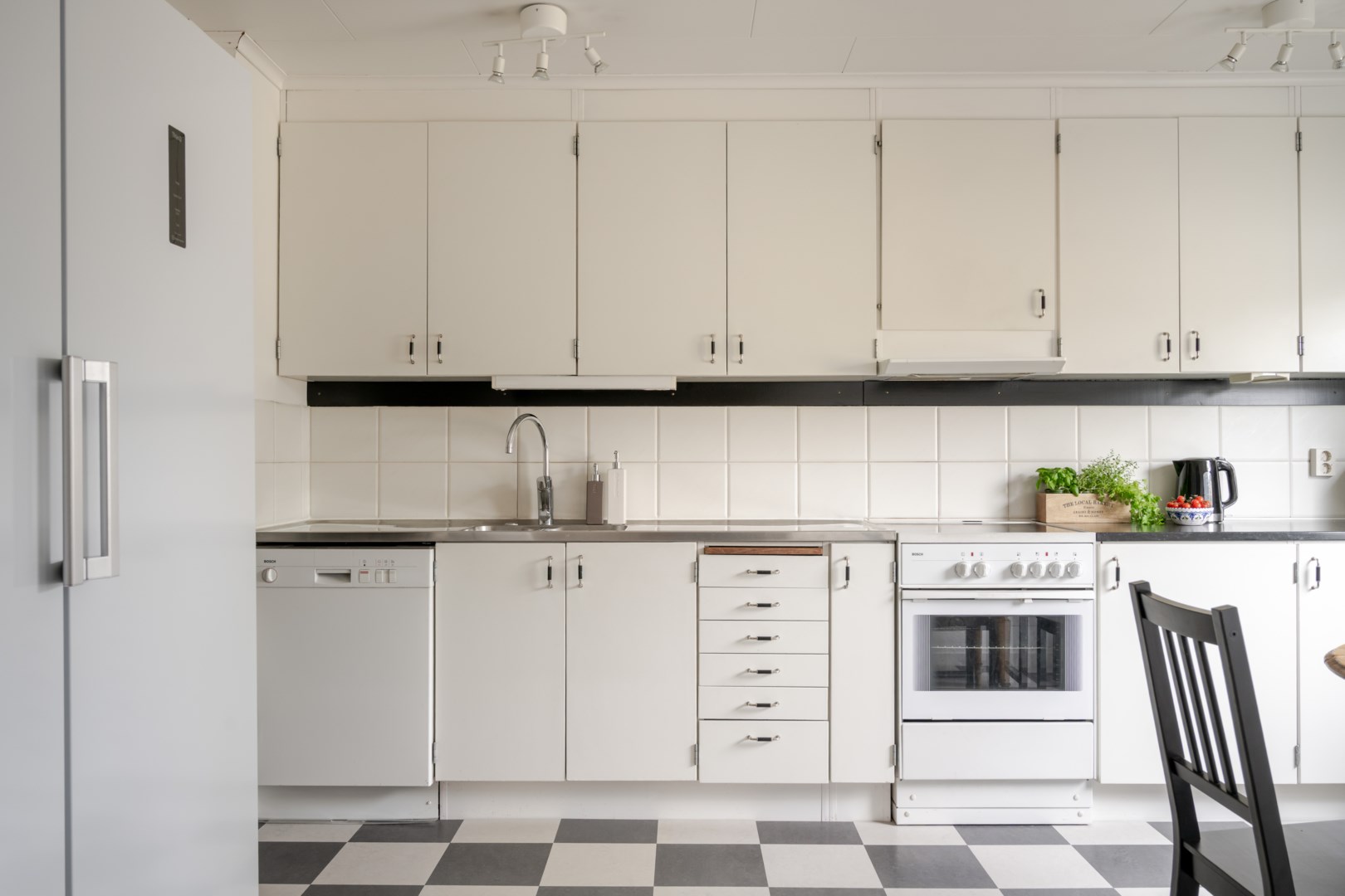 Bostadsbild från Ryavägen 26, Såld i Sollentuna - Töjnan, Sollentuna