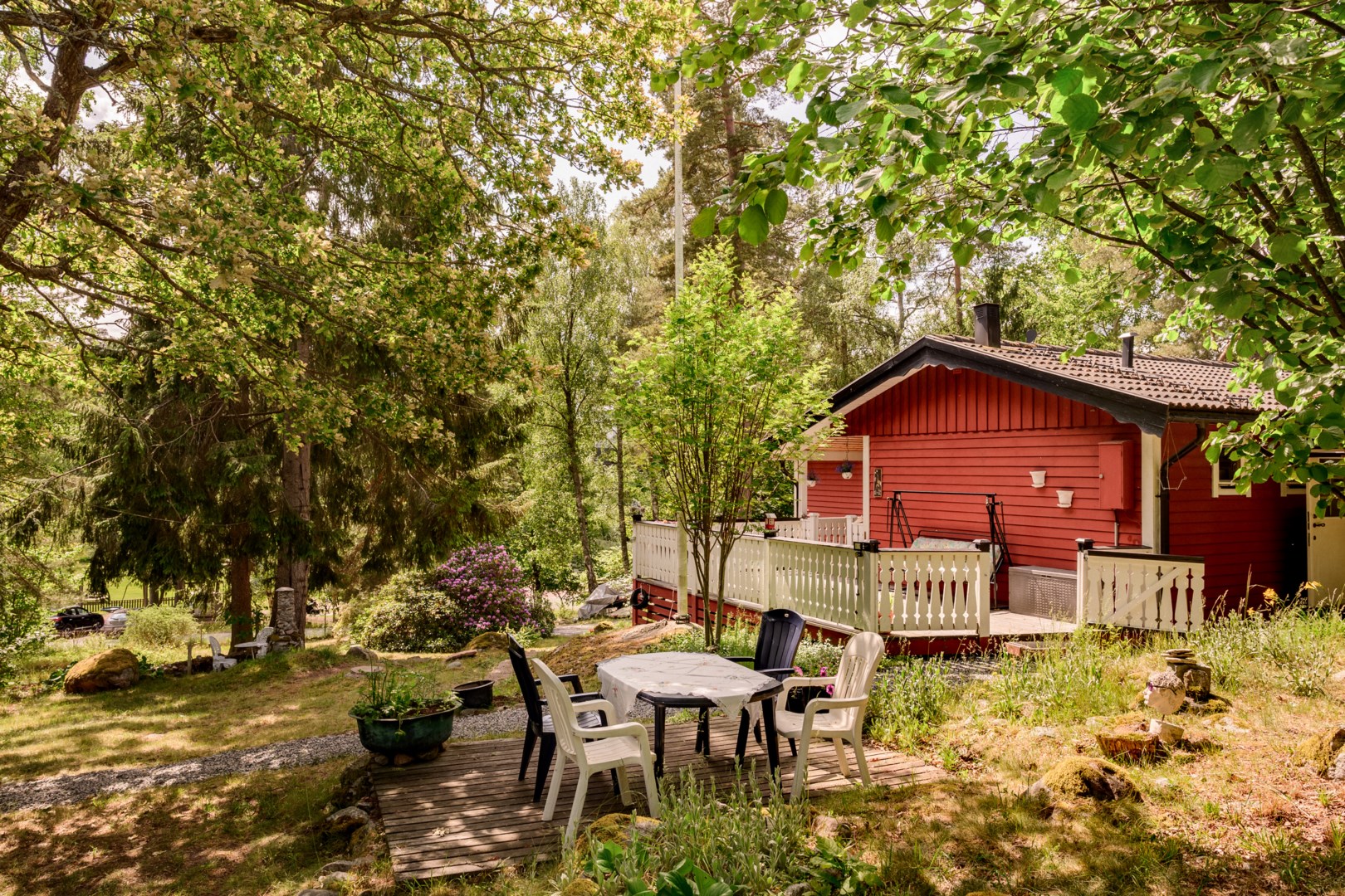 Bostadsbild från Risvägen 30, Såld i Vikingshill, Nacka