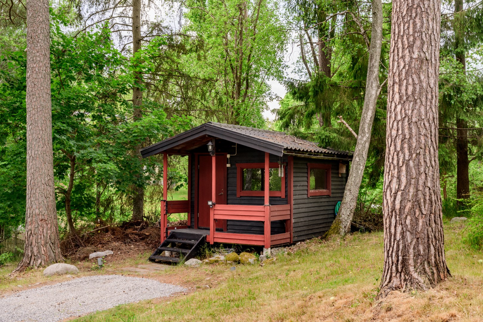 Bostadsbild från Risvägen 30, Såld i Vikingshill, Nacka