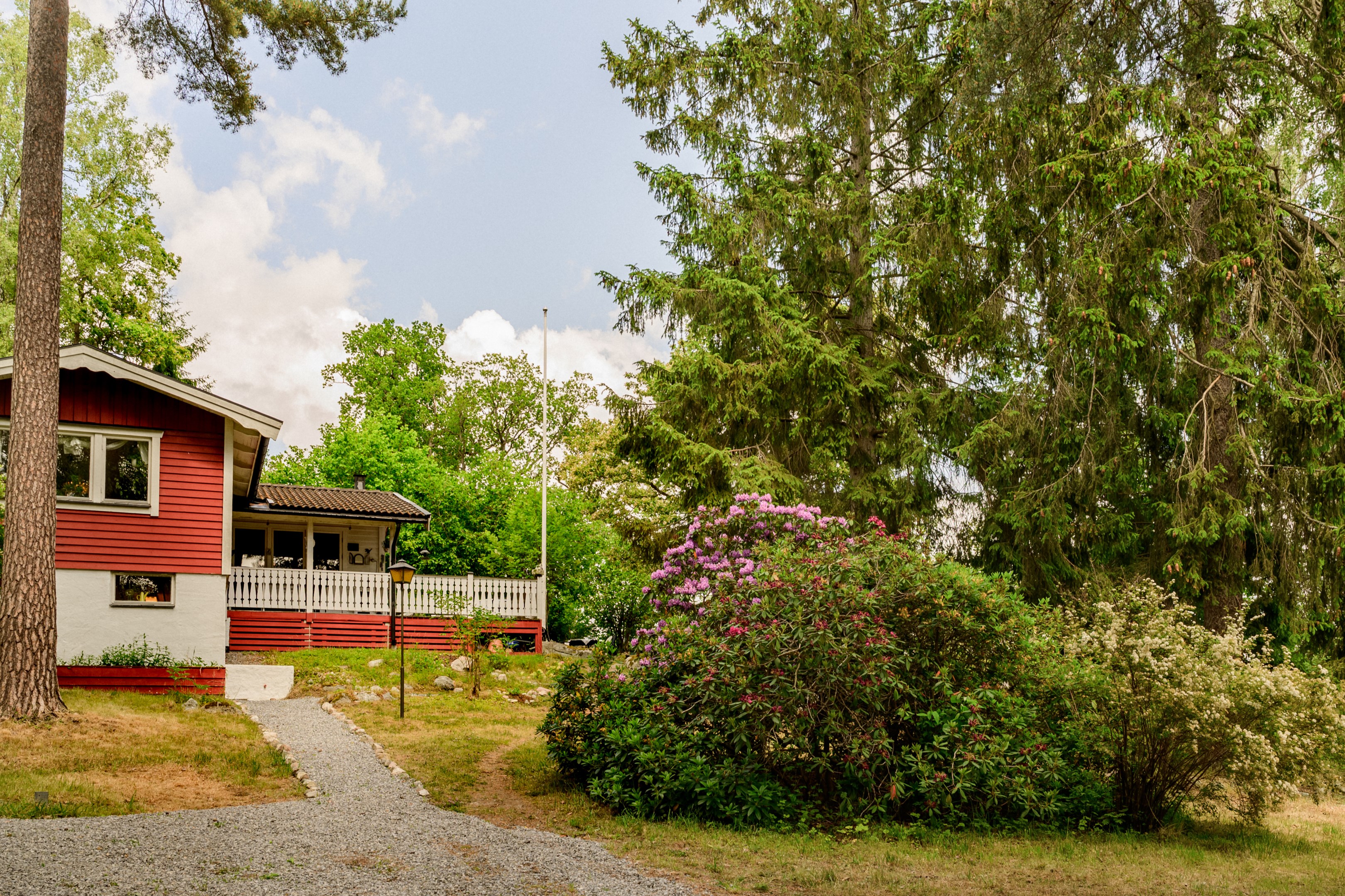 Bostadsbild från Risvägen 30, Såld i Vikingshill, Nacka