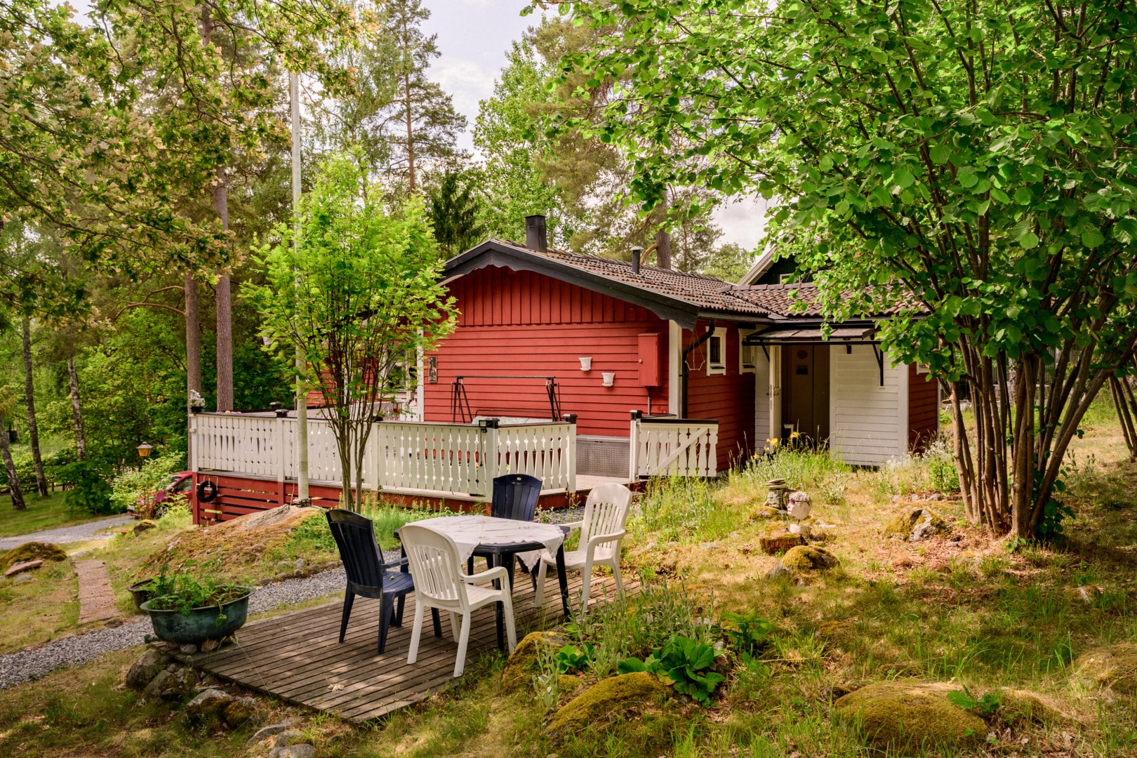 Bostadsbild från Risvägen 30, Såld i Vikingshill, Nacka