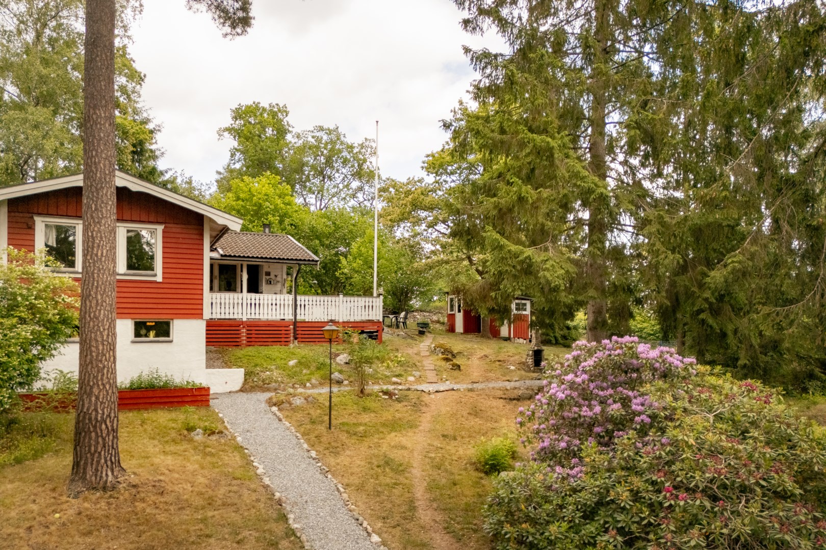 Bostadsbild från Risvägen 30, Såld i Vikingshill, Nacka