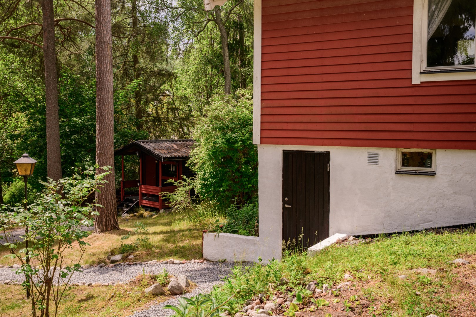 Bostadsbild från Risvägen 30, Såld i Vikingshill, Nacka