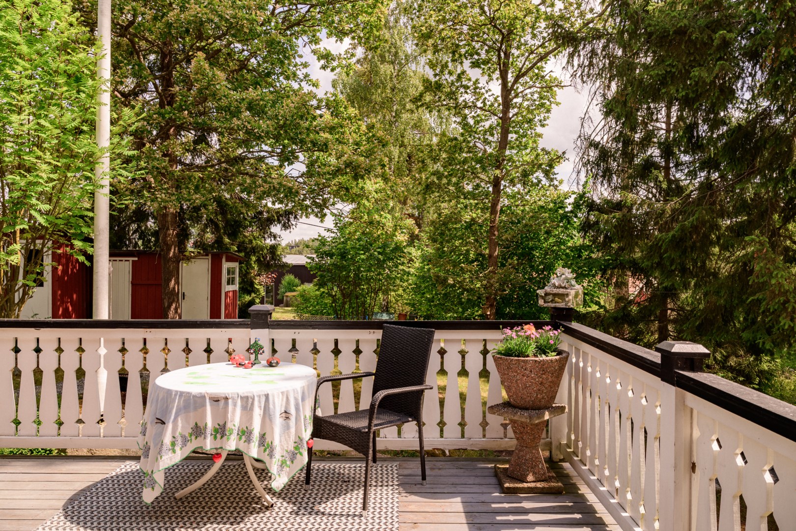 Bostadsbild från Risvägen 30, Såld i Vikingshill, Nacka