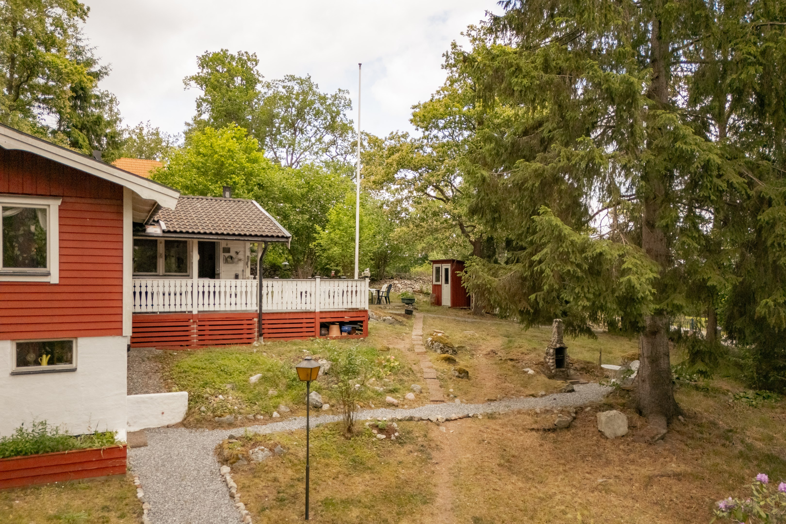 Bostadsbild från Risvägen 30, Såld i Vikingshill, Nacka