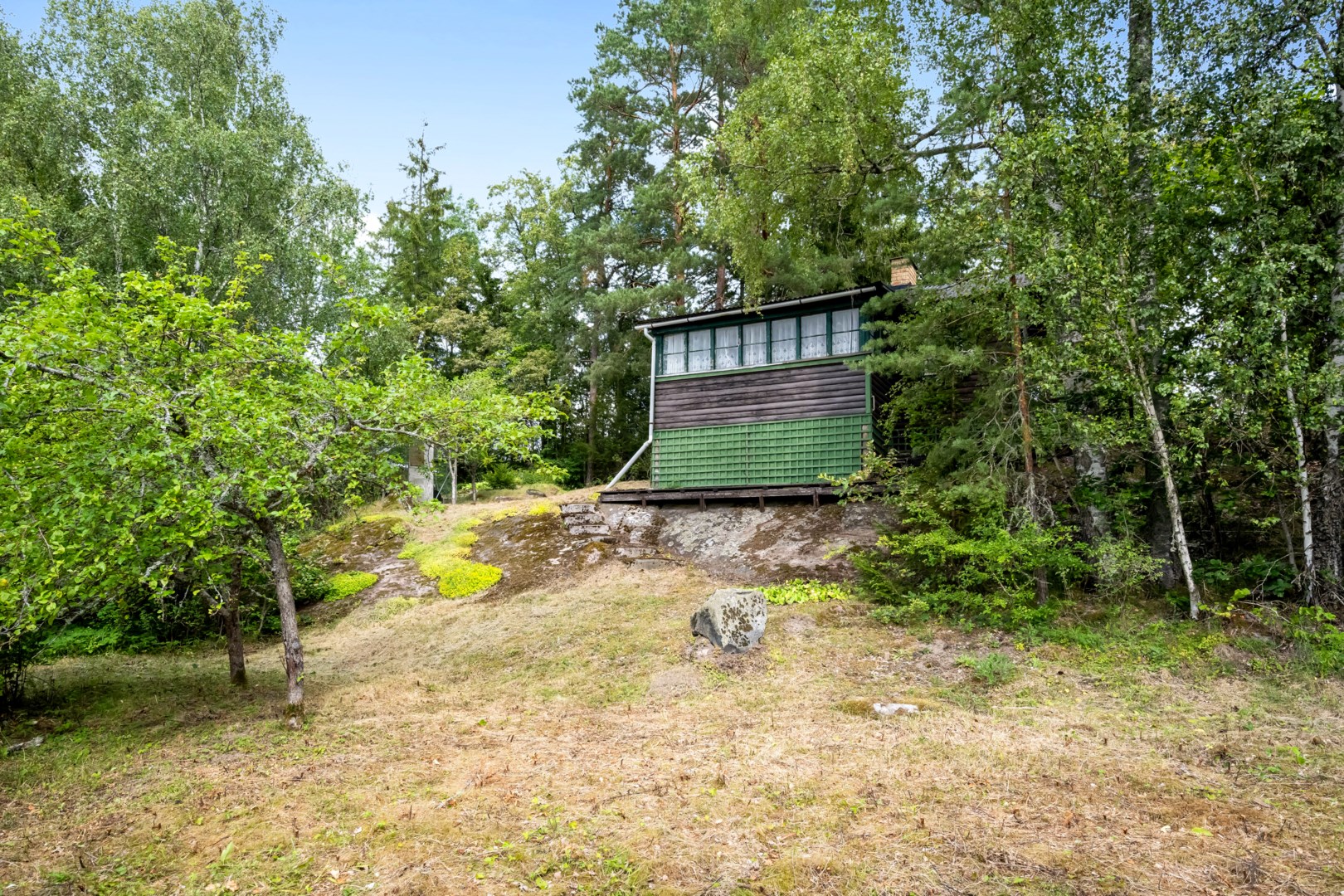 Bostadsbild från Ärnevilundsvägen 13, Till salu i Gunsta, Uppsala