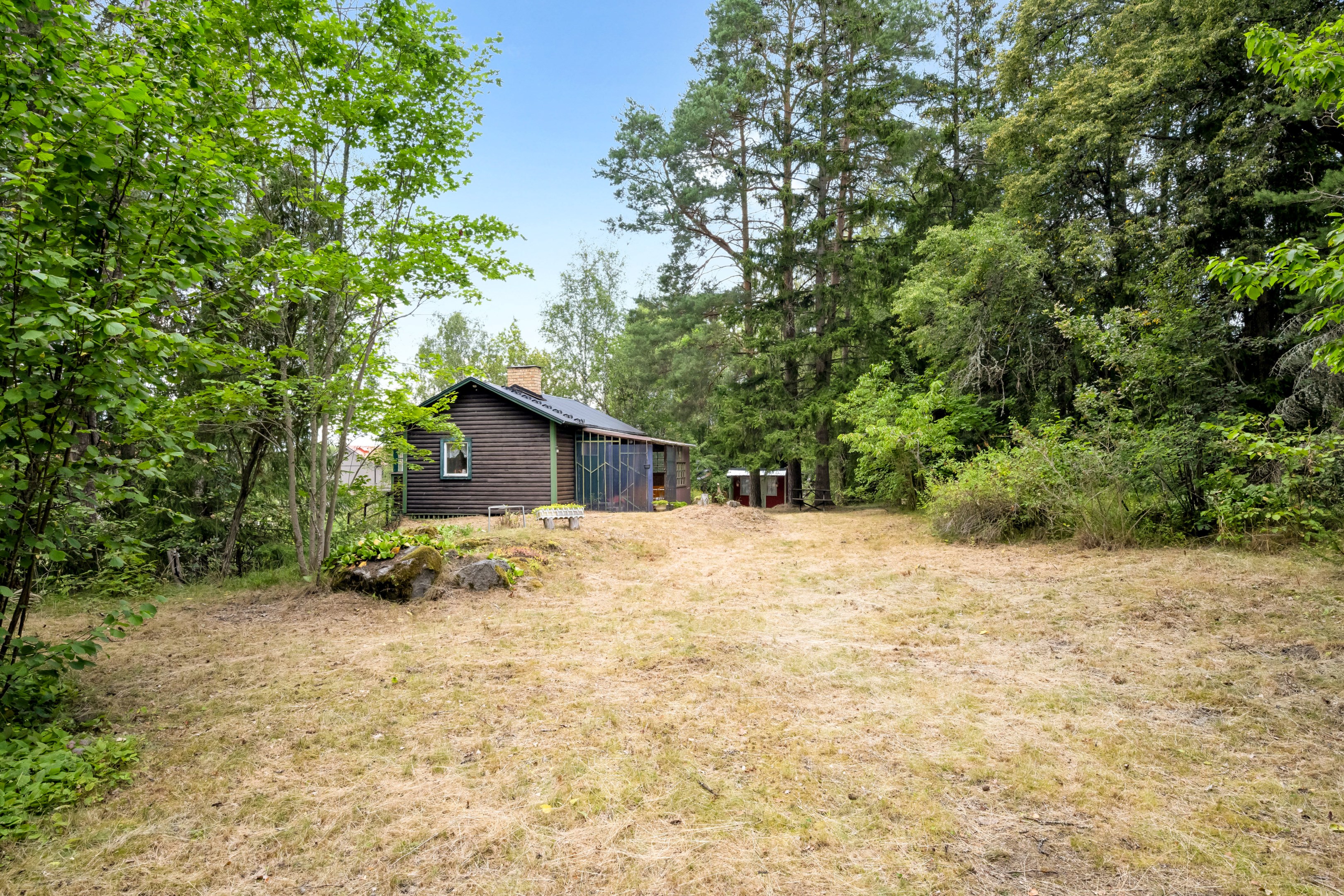 Bostadsbild från Ärnevilundsvägen 13, Till salu i Gunsta, Uppsala