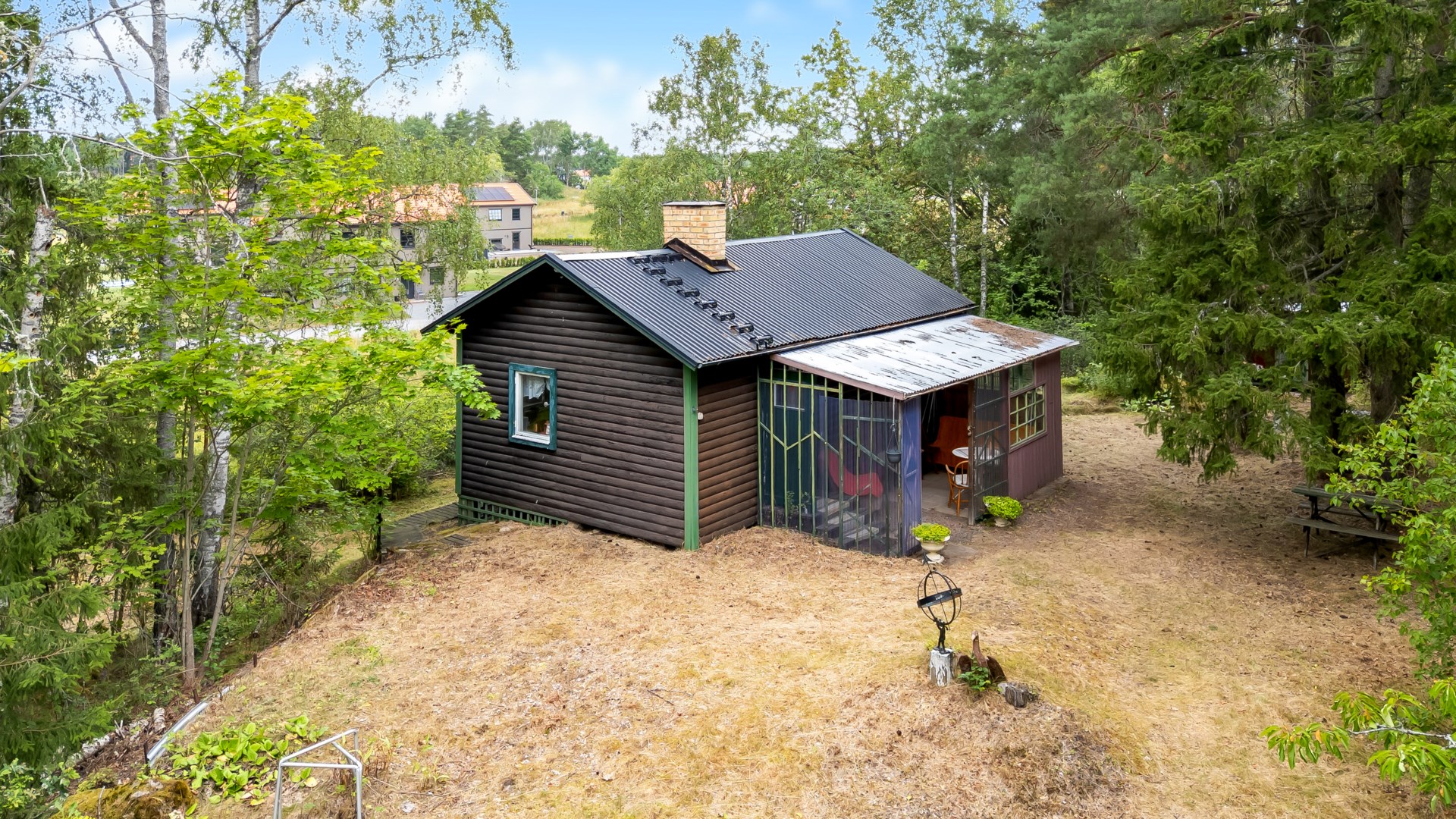 Bostadsbild från Ärnevilundsvägen 13, Till salu i Gunsta, Uppsala