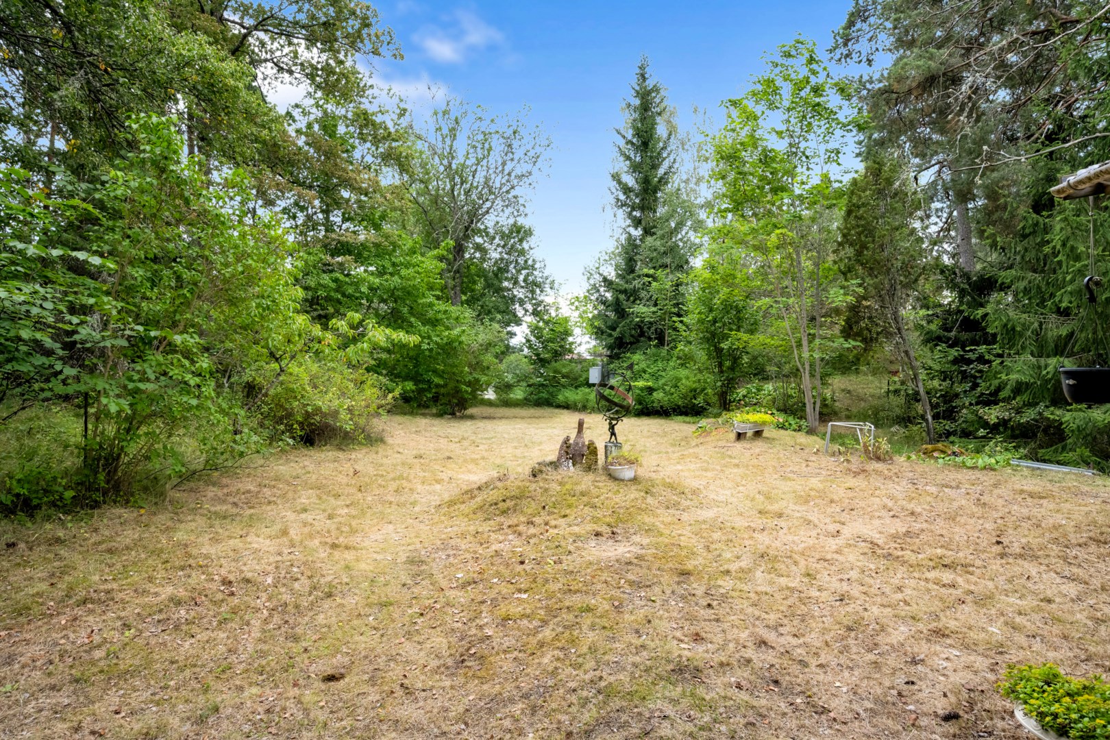 Bostadsbild från Ärnevilundsvägen 13, Till salu i Gunsta, Uppsala