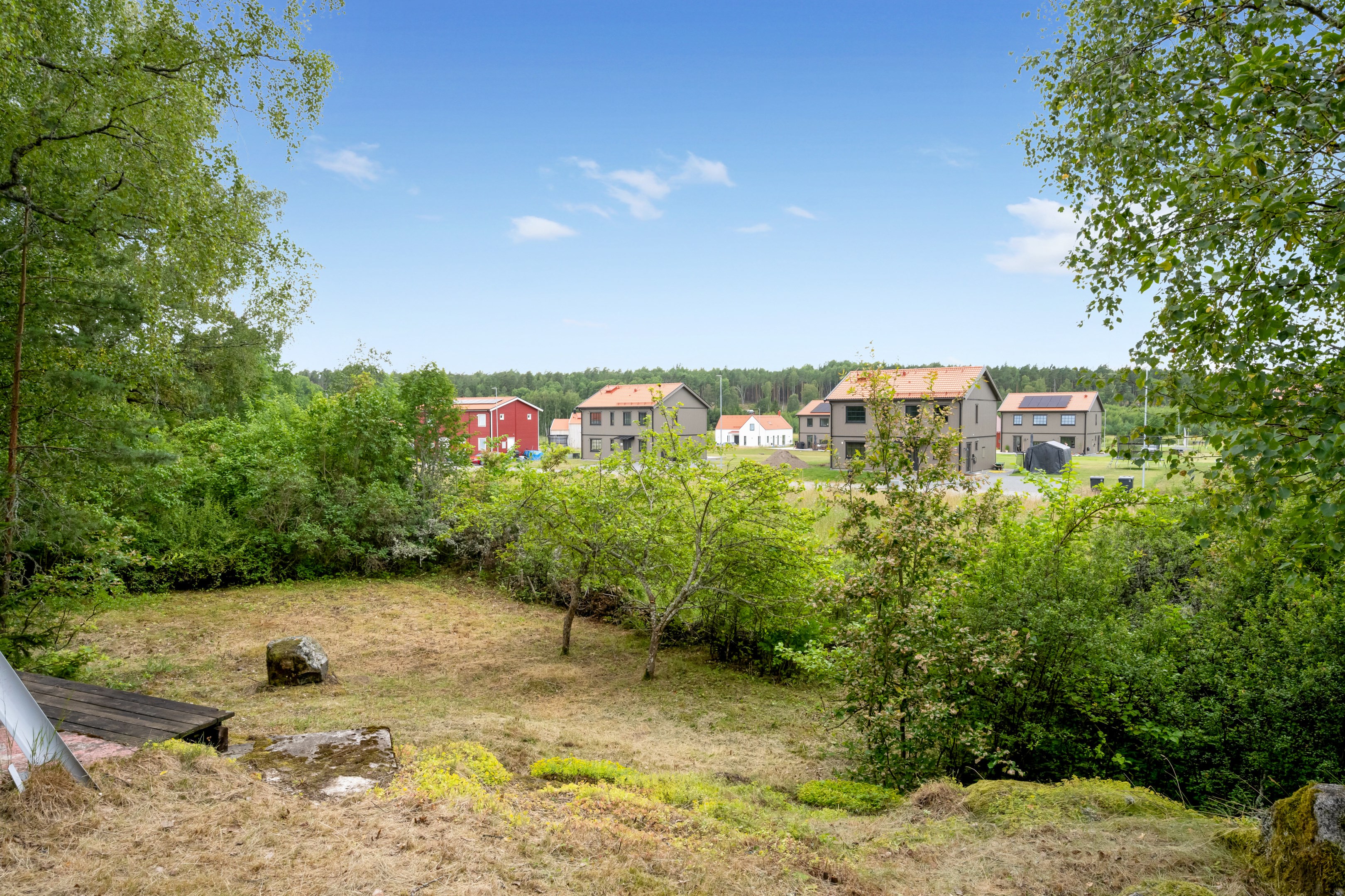 Bostadsbild från Ärnevilundsvägen 13, Till salu i Gunsta, Uppsala