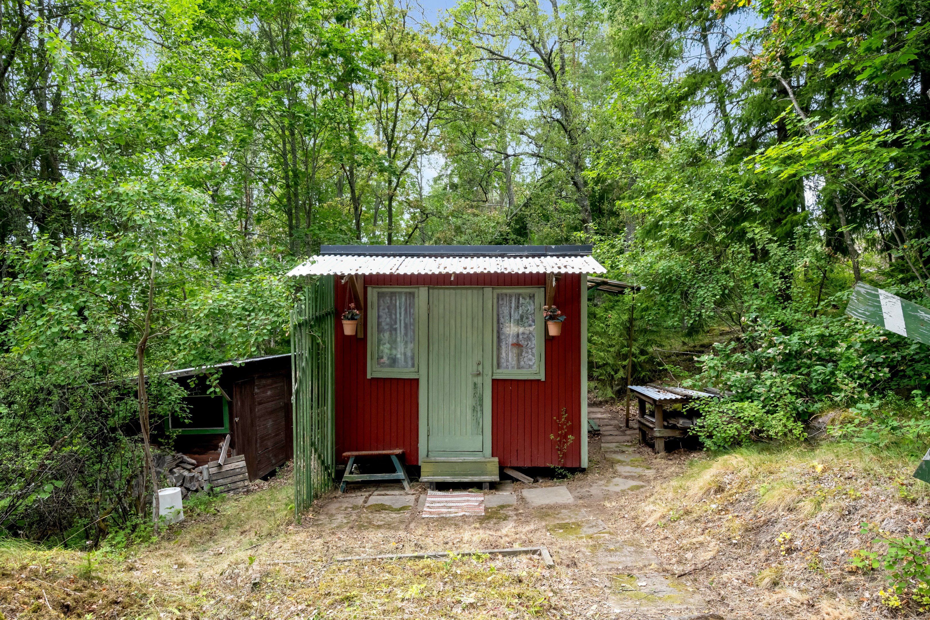 Bostadsbild från Ärnevilundsvägen 13, Till salu i Gunsta, Uppsala