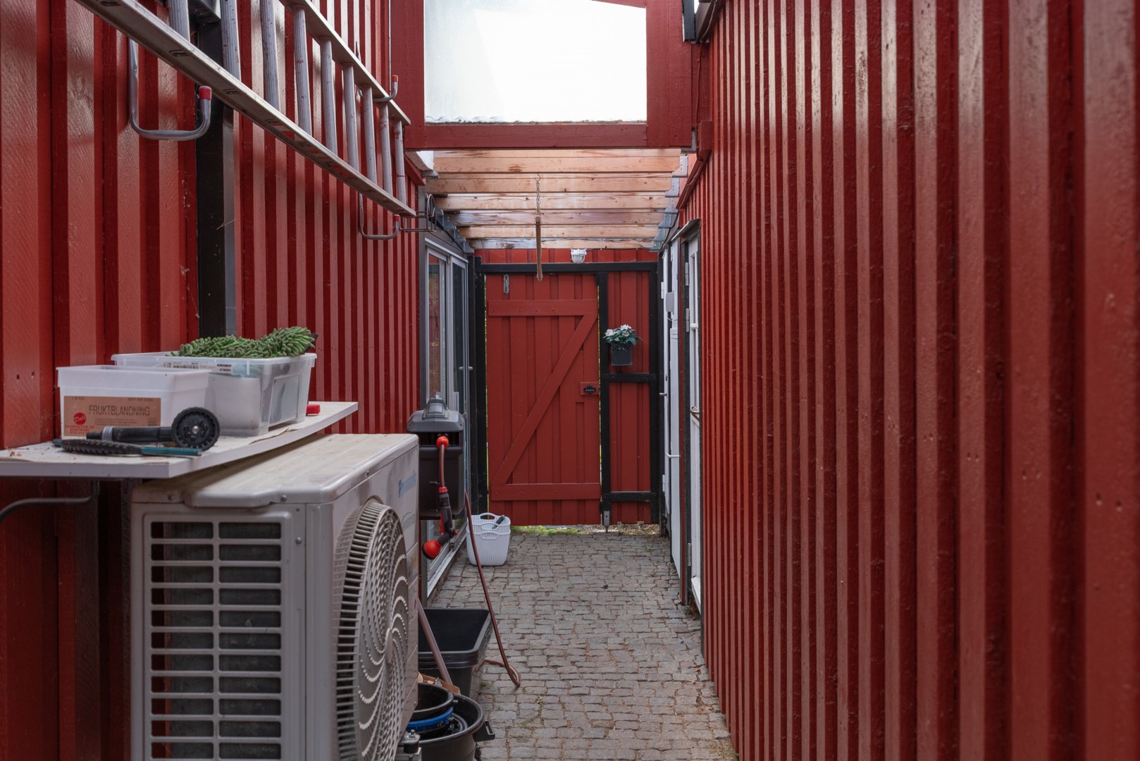 Bostadsbild från Iduns väg 6, Såld i Irsta, Västerås