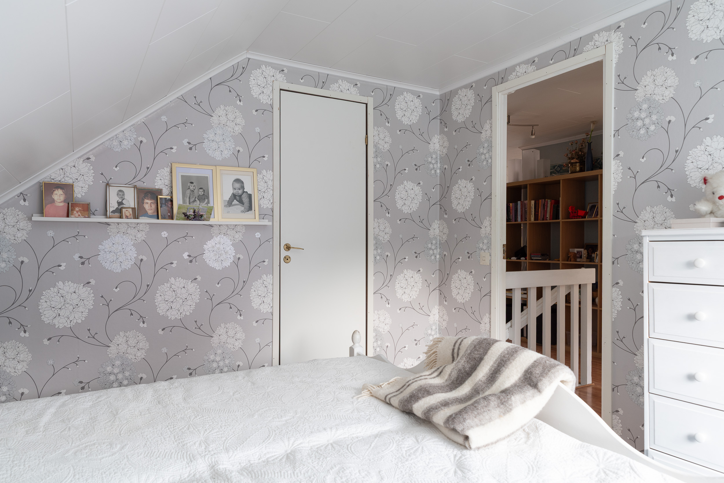 Bostadsbild från Iduns väg 6, Såld i Irsta, Västerås