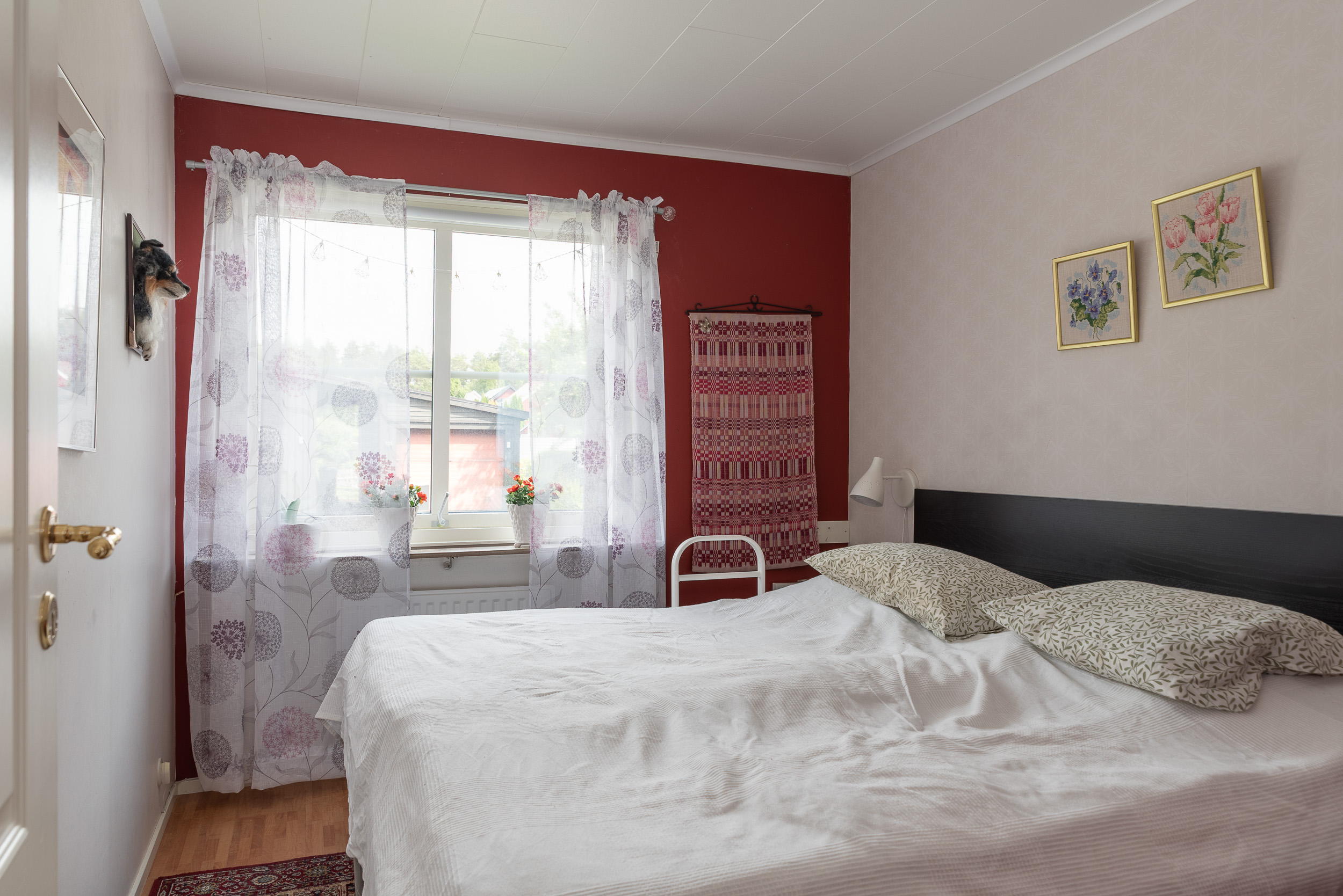 Bostadsbild från Iduns väg 6, Såld i Irsta, Västerås