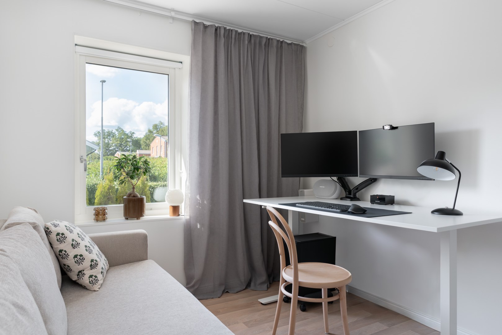 Bostadsbild från Statyvägen 16, Såld i Eriksborg, Västerås