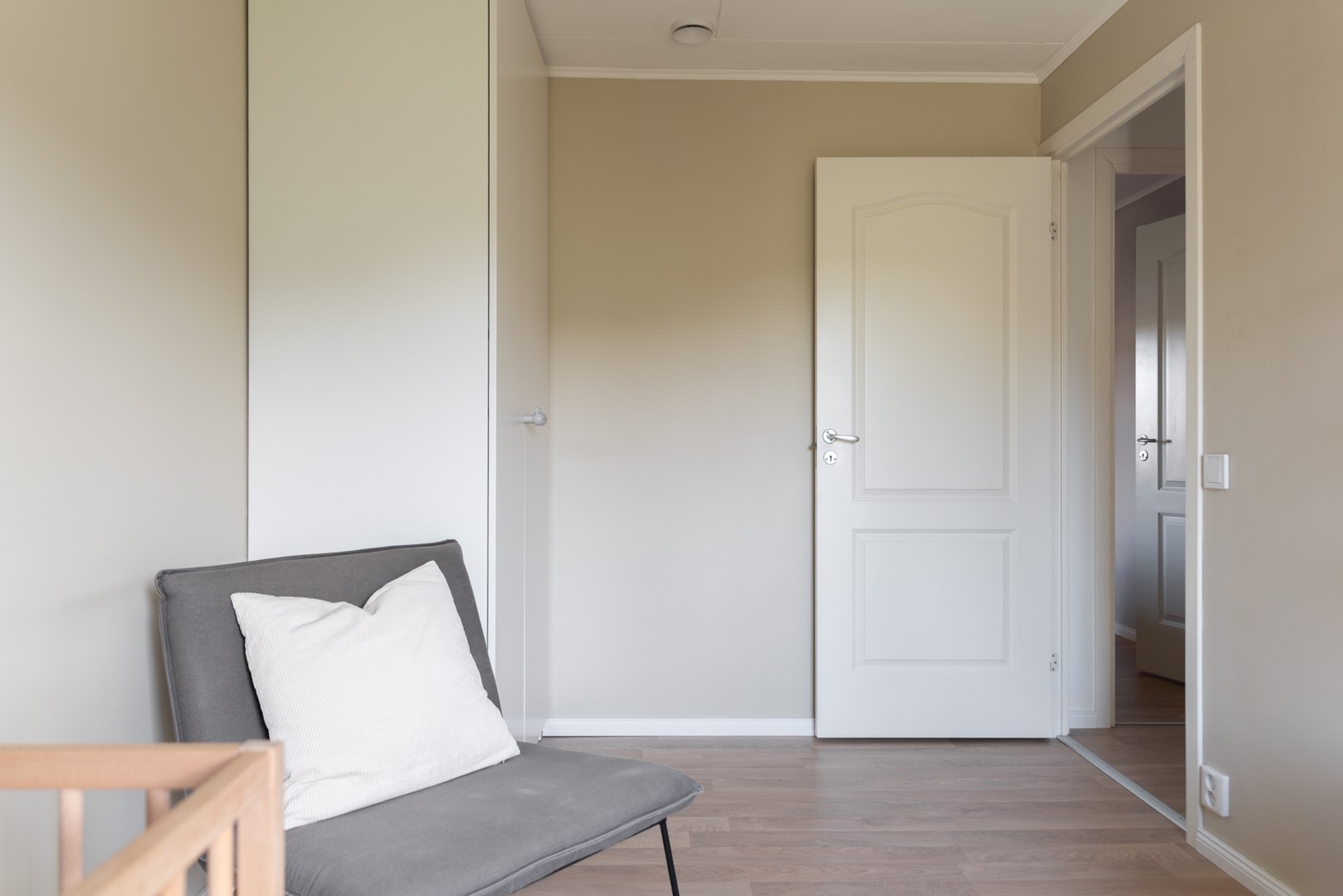 Bostadsbild från Statyvägen 16, Såld i Eriksborg, Västerås