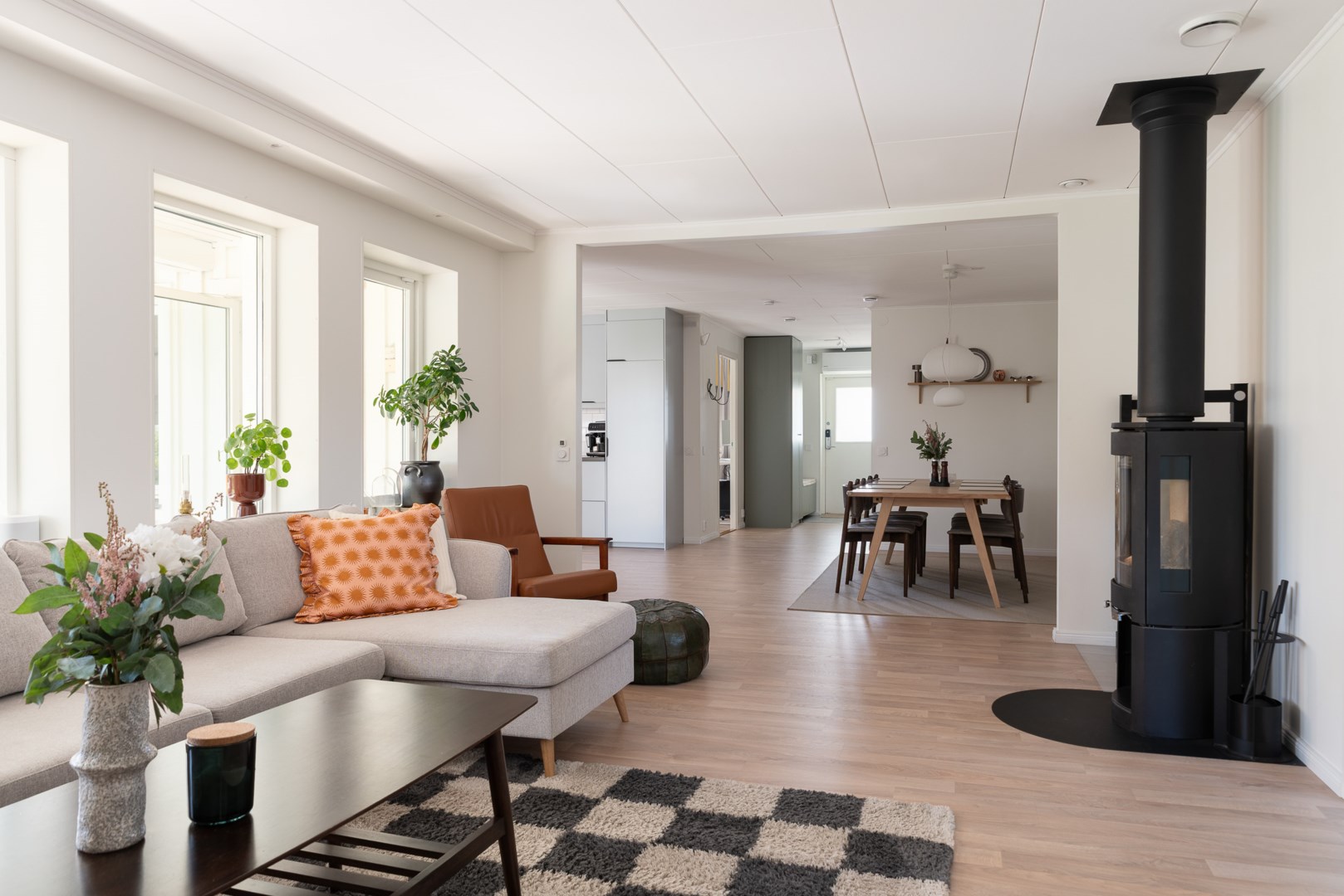 Bostadsbild från Statyvägen 16, Såld i Eriksborg, Västerås