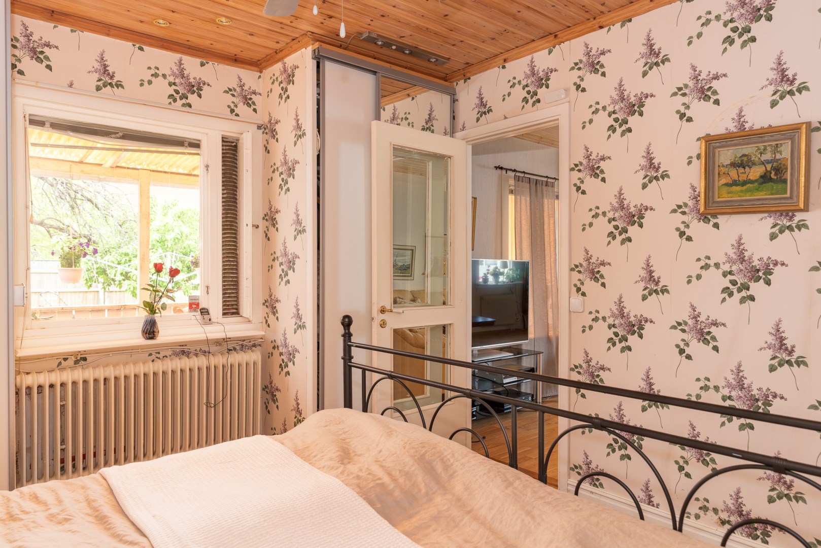 Bostadsbild från Törnrosgatan 12, Såld i Nordanby, Västerås