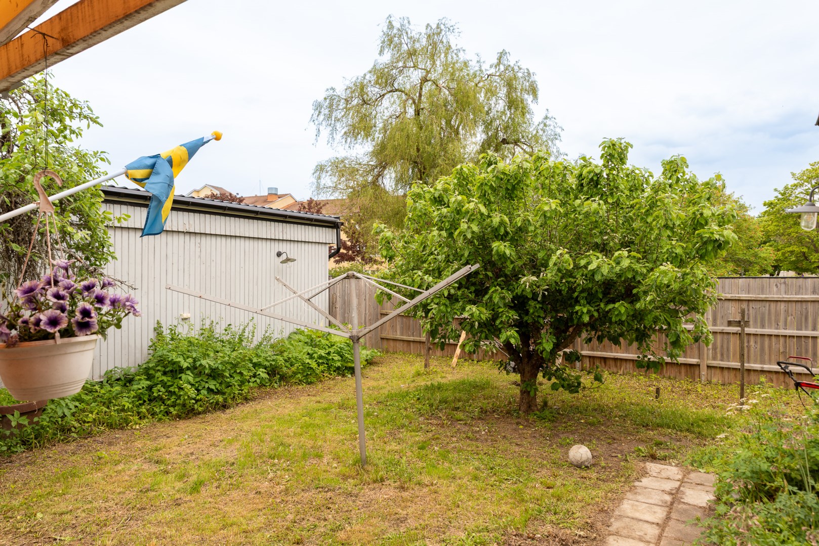 Bostadsbild från Törnrosgatan 12, Såld i Nordanby, Västerås