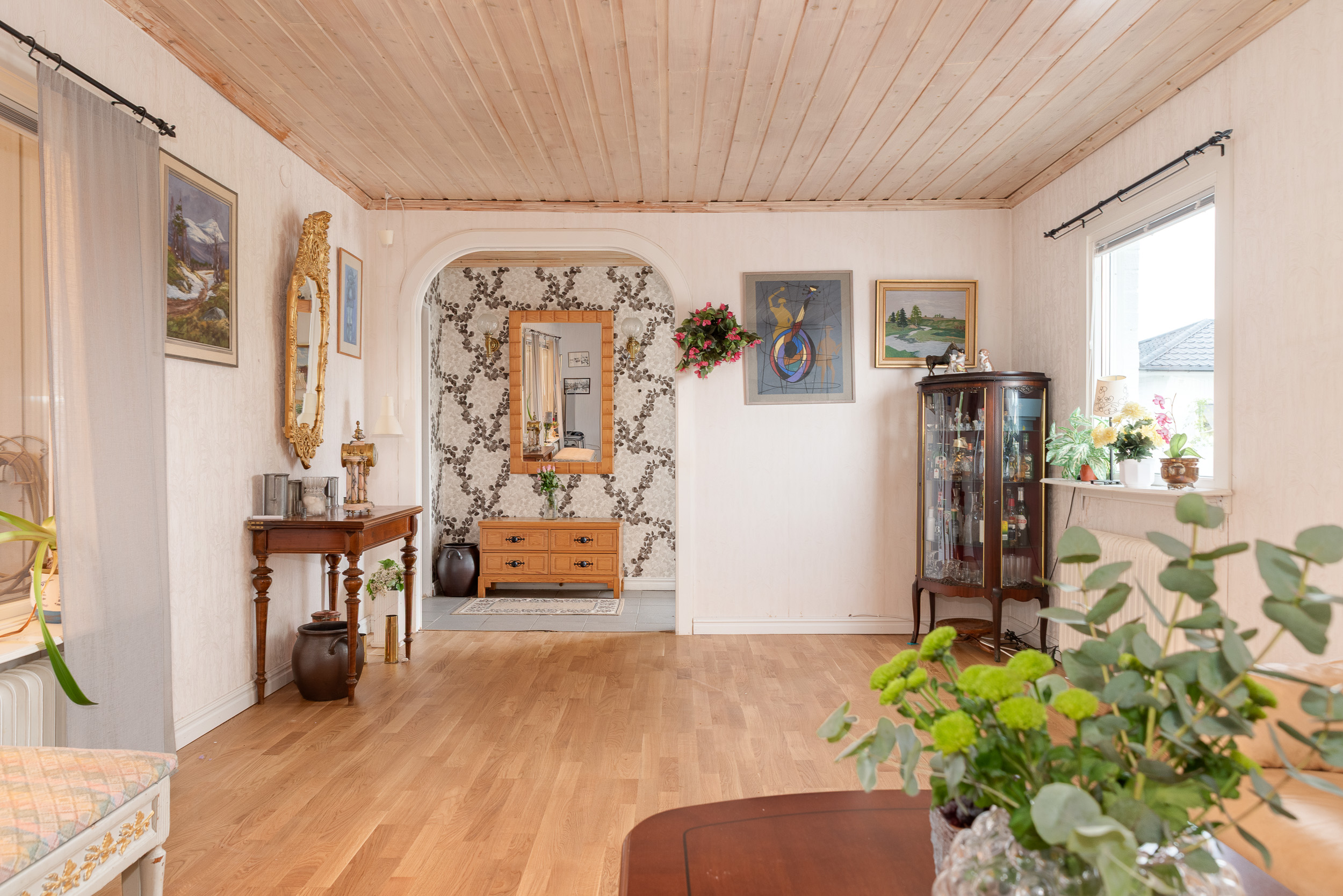 Bostadsbild från Törnrosgatan 12, Såld i Nordanby, Västerås