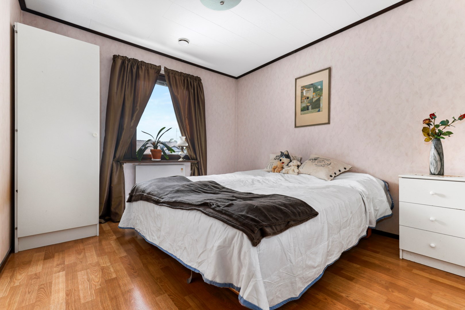 Bostadsbild från Myrvägen 5, Till salu i Alunda, Östhammar