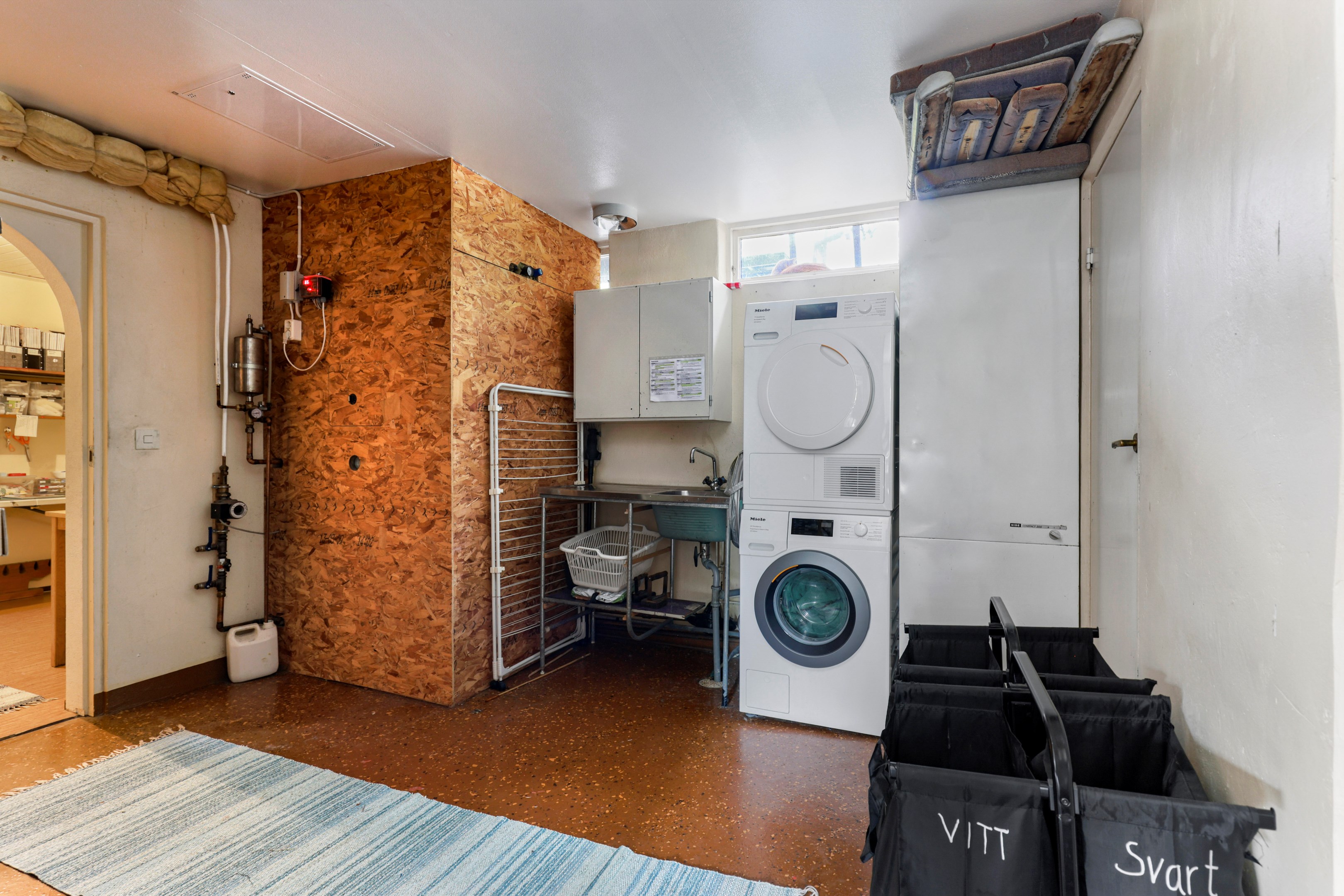 Bostadsbild från Myrvägen 5, Till salu i Alunda, Östhammar