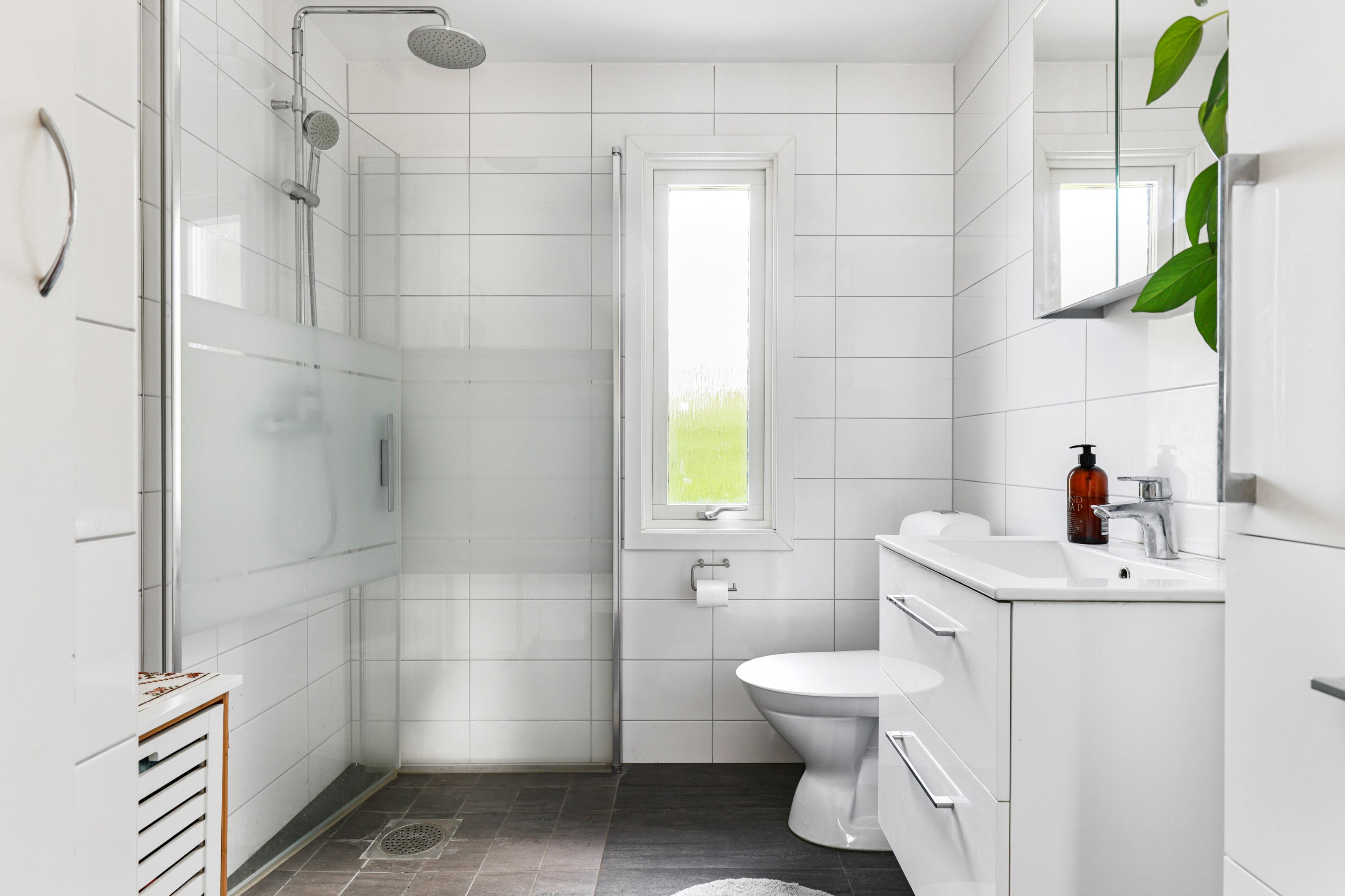 Bostadsbild från Myrvägen 5, Till salu i Alunda, Östhammar