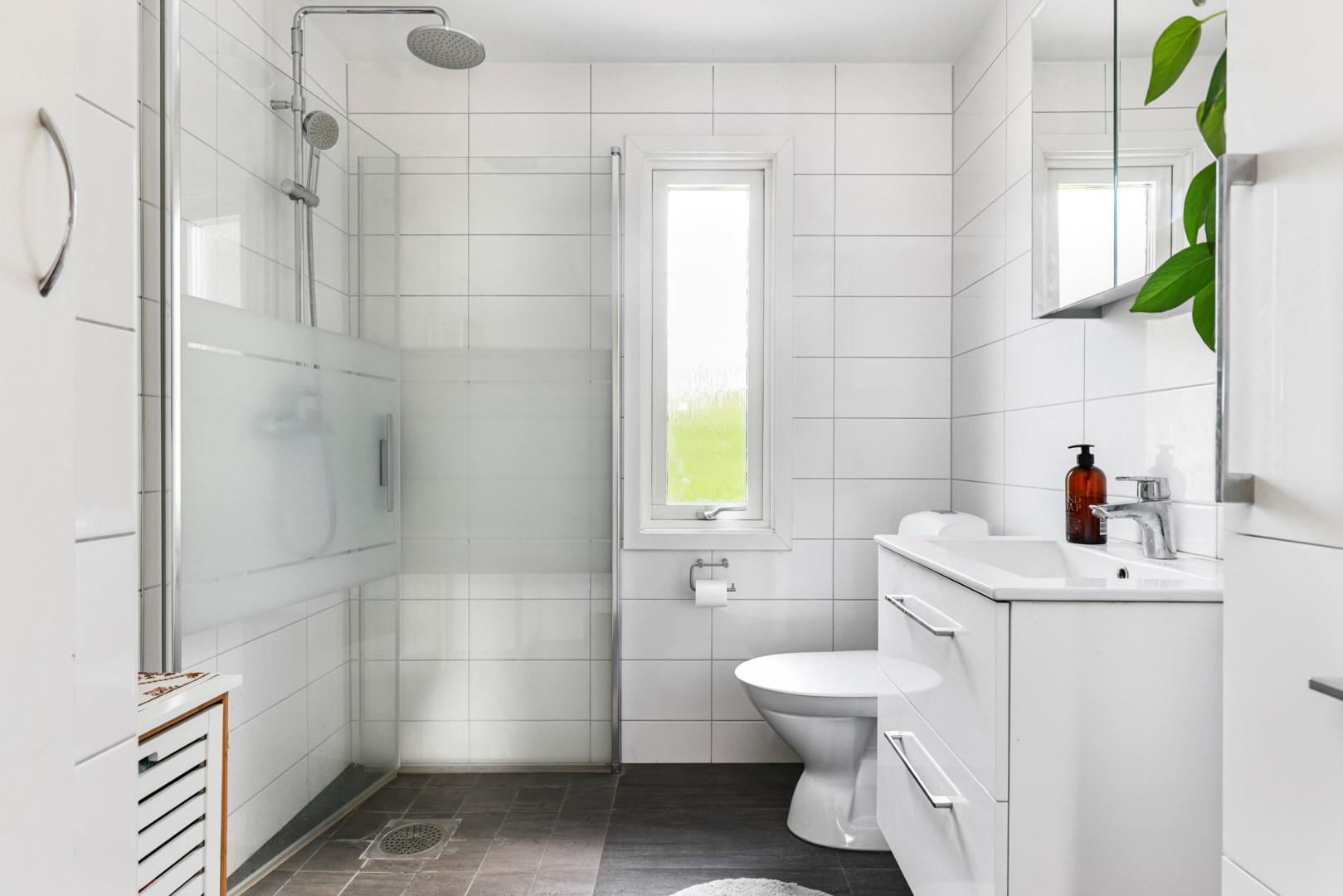 Bostadsbild från Myrvägen 5, Till salu i Alunda, Östhammar