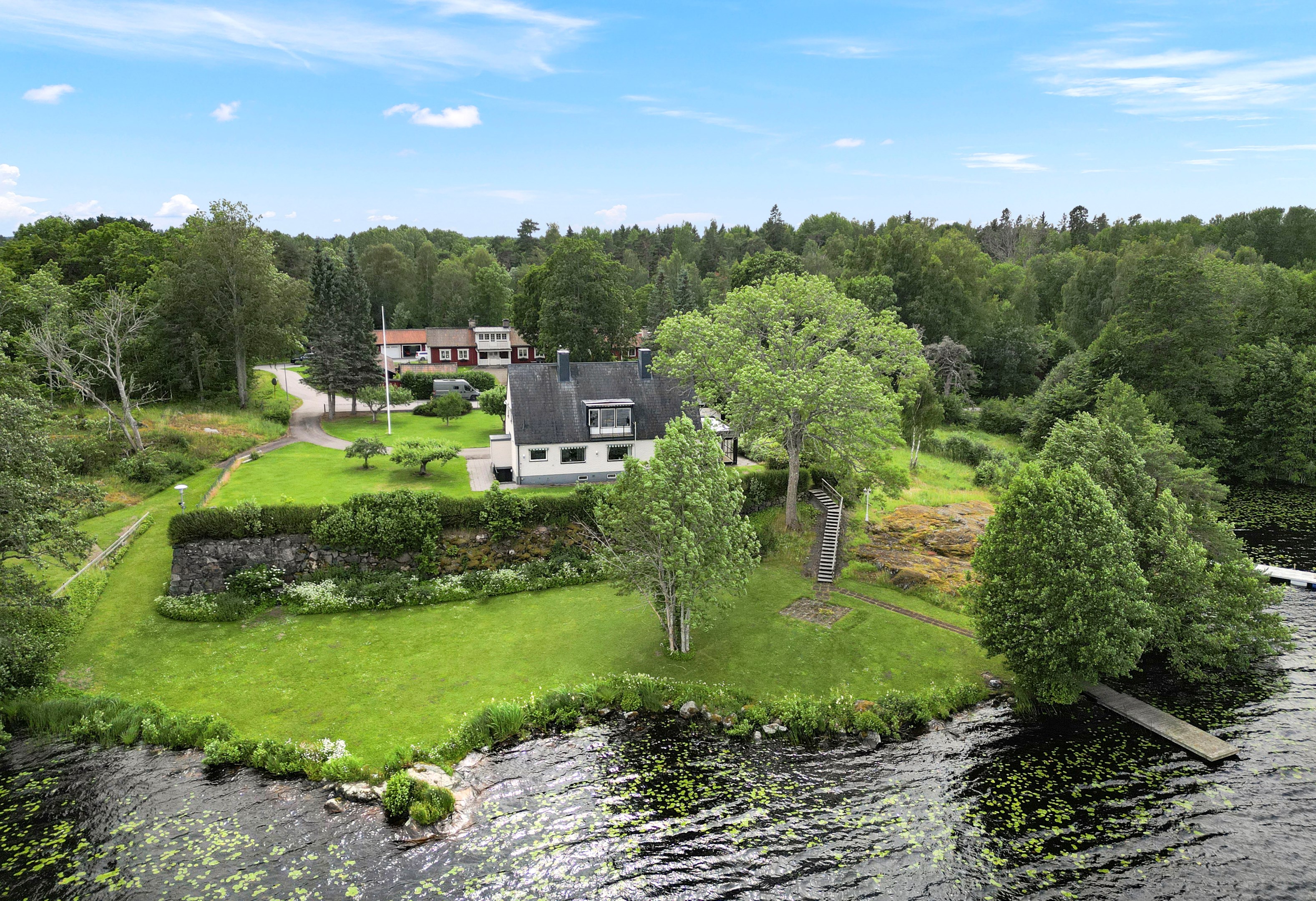 Bostadsbild från Uddnäsvägen 2, Såld i Gimo, Östhammar