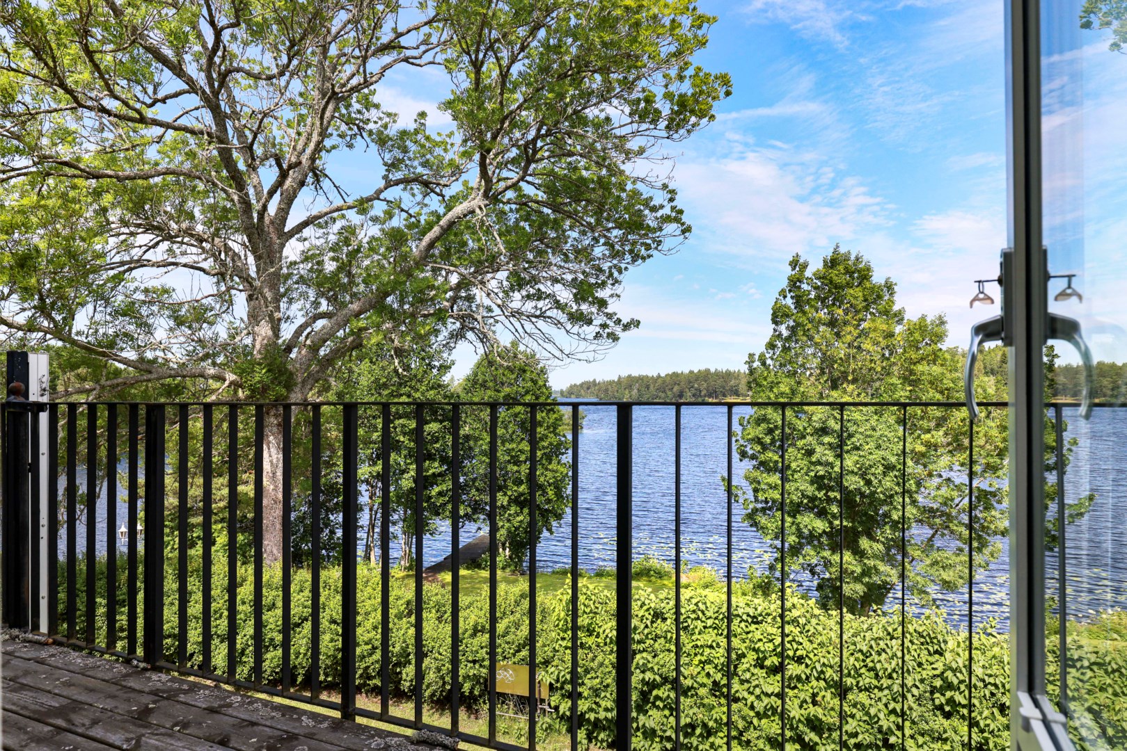 Bostadsbild från Uddnäsvägen 2, Såld i Gimo, Östhammar