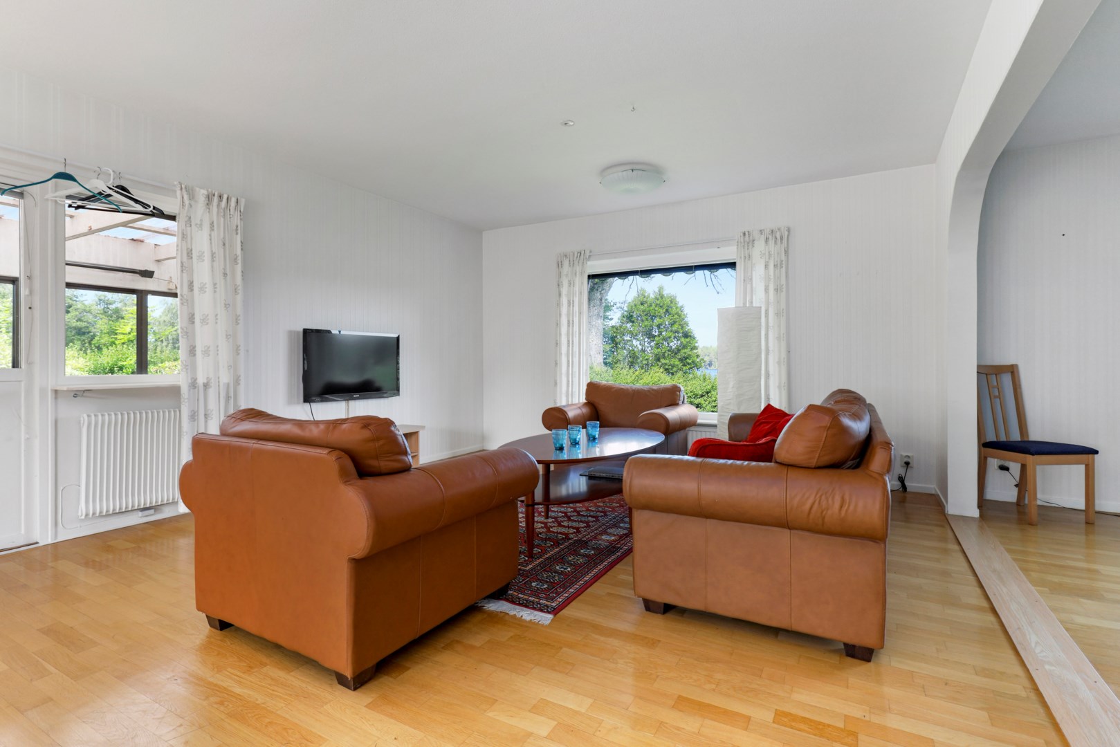 Bostadsbild från Uddnäsvägen 2, Såld i Gimo, Östhammar