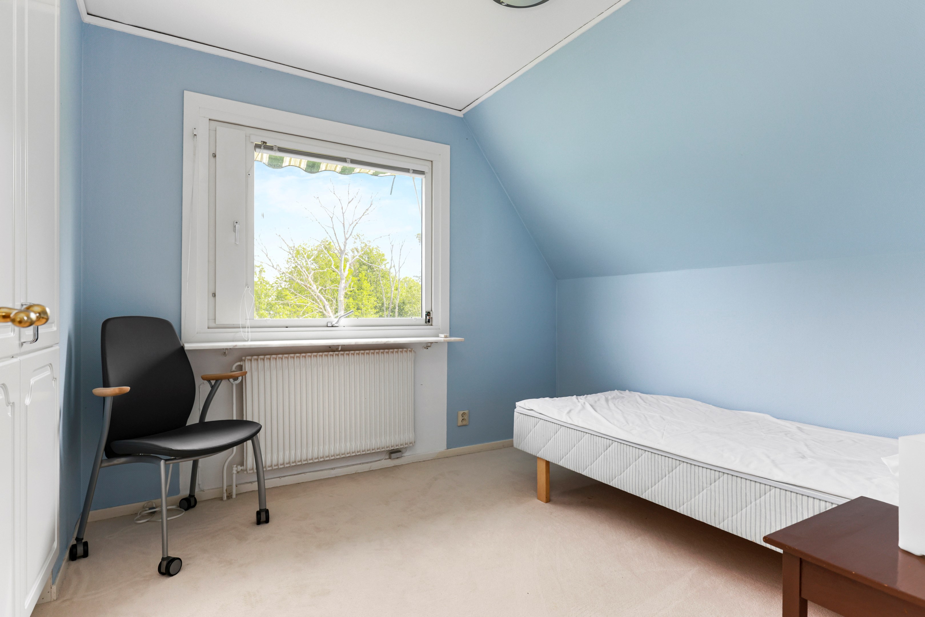 Bostadsbild från Uddnäsvägen 2, Såld i Gimo, Östhammar