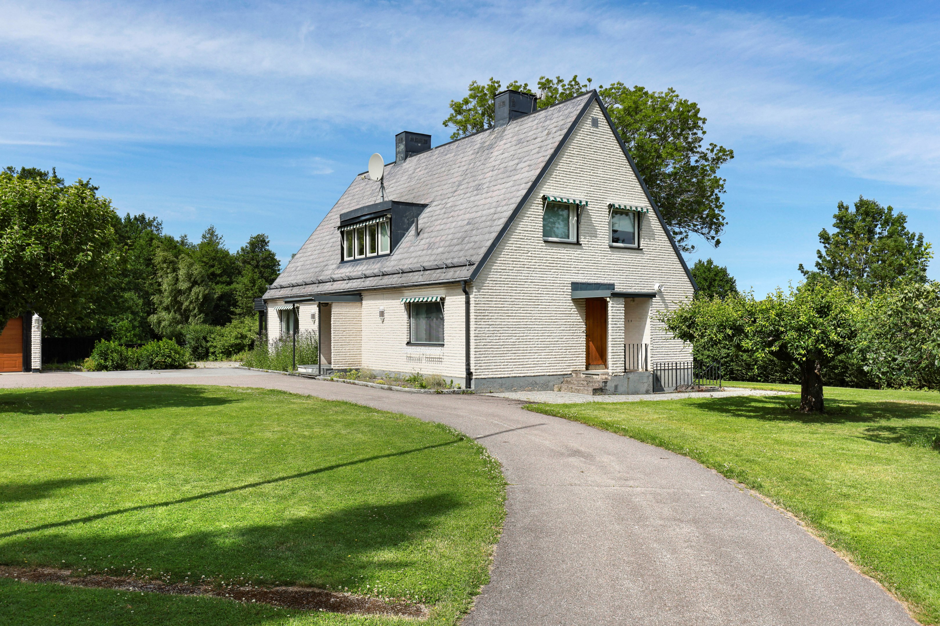 Bostadsbild från Uddnäsvägen 2, Såld i Gimo, Östhammar