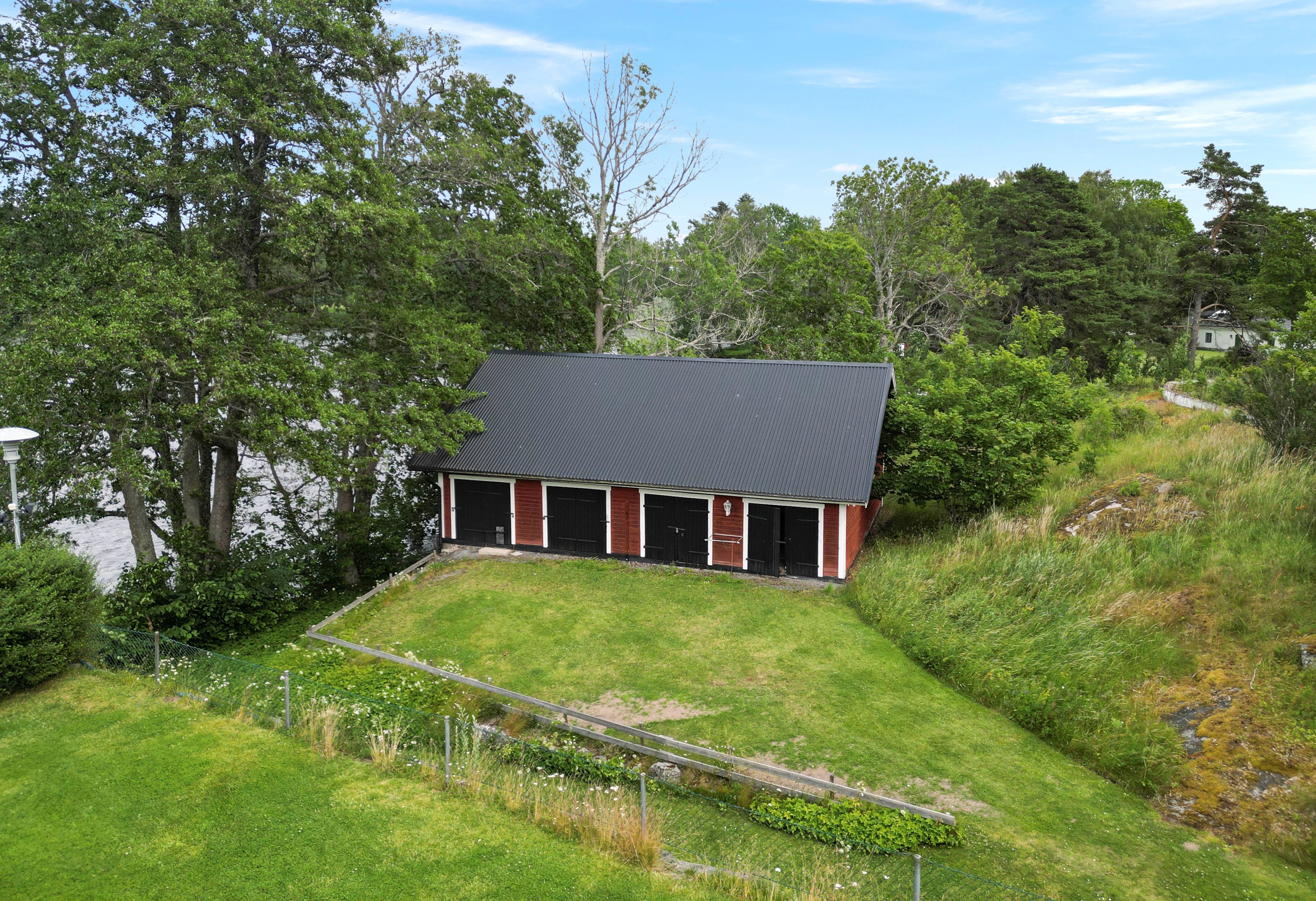 Bostadsbild från Uddnäsvägen 2, Såld i Gimo, Östhammar