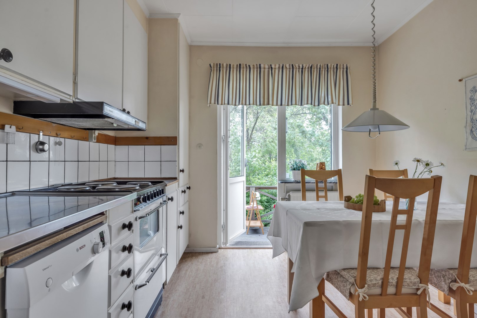 Bostadsbild från Flygargatan 15, Såld i Bärby Hage, Uppsala